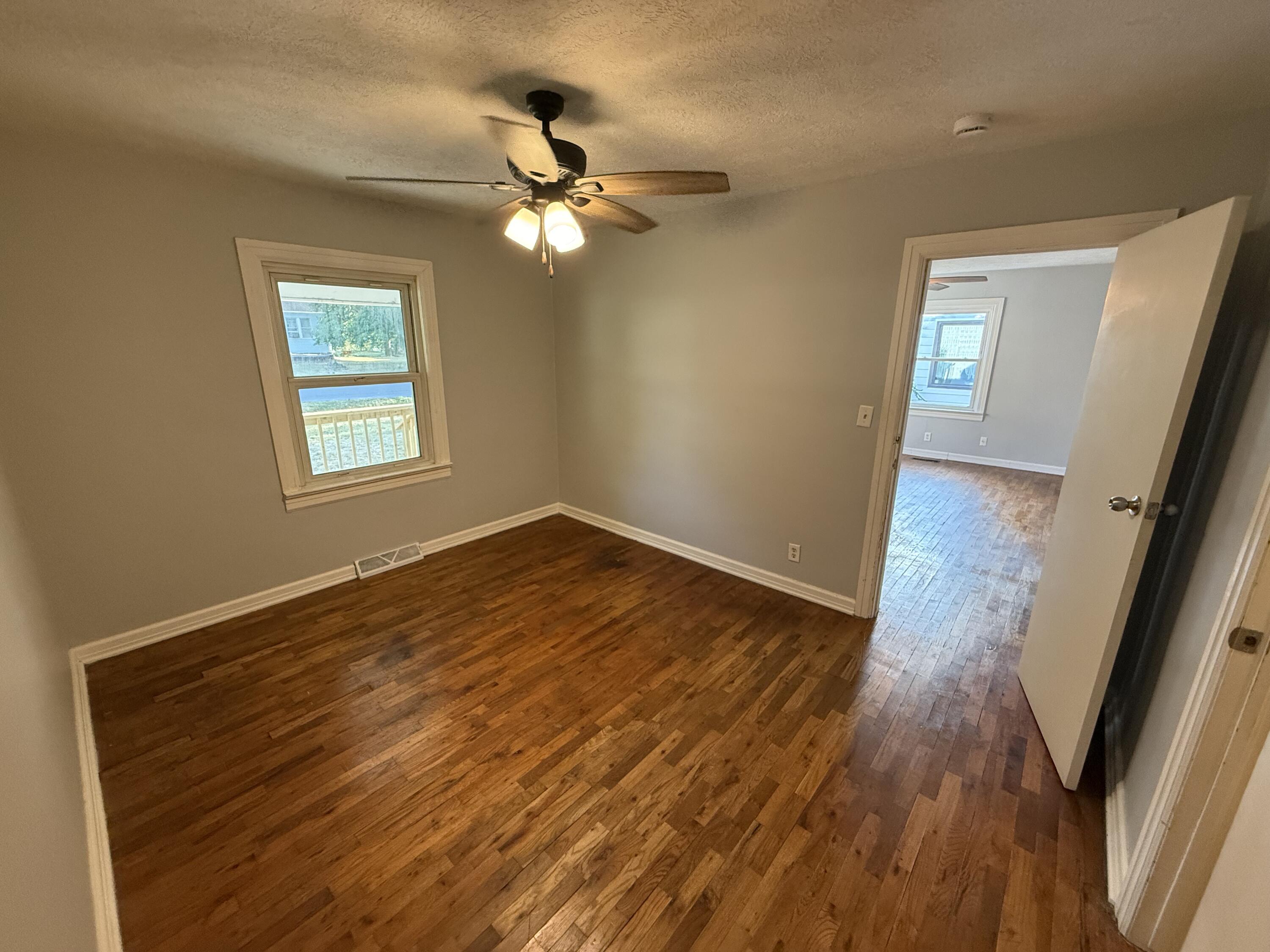 Photo 10 - Residential for sale – 2623 W Lincoln Street  Springfield, MO
