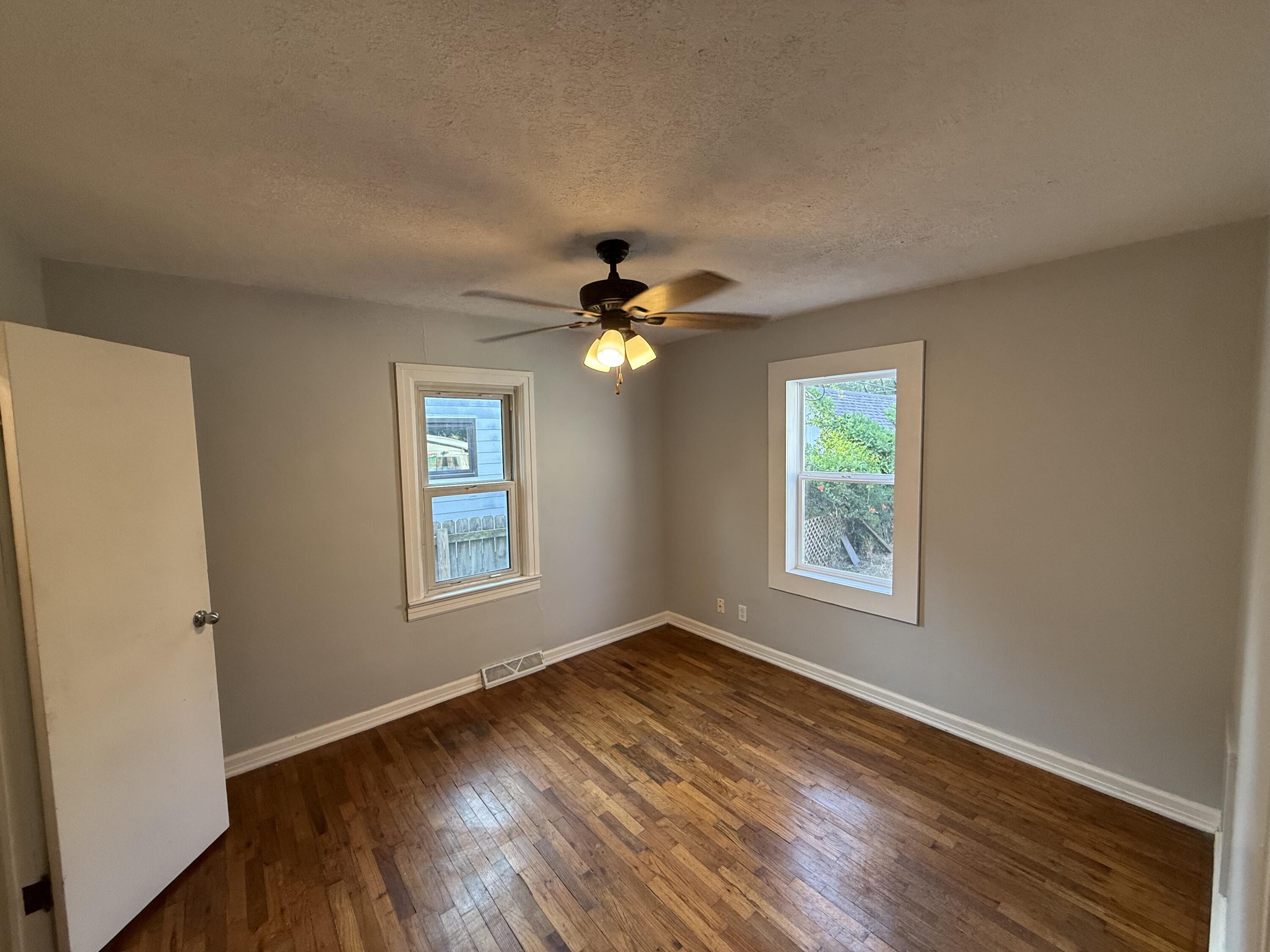 Photo 14 - Residential for sale – 2623 W Lincoln Street  Springfield, MO
