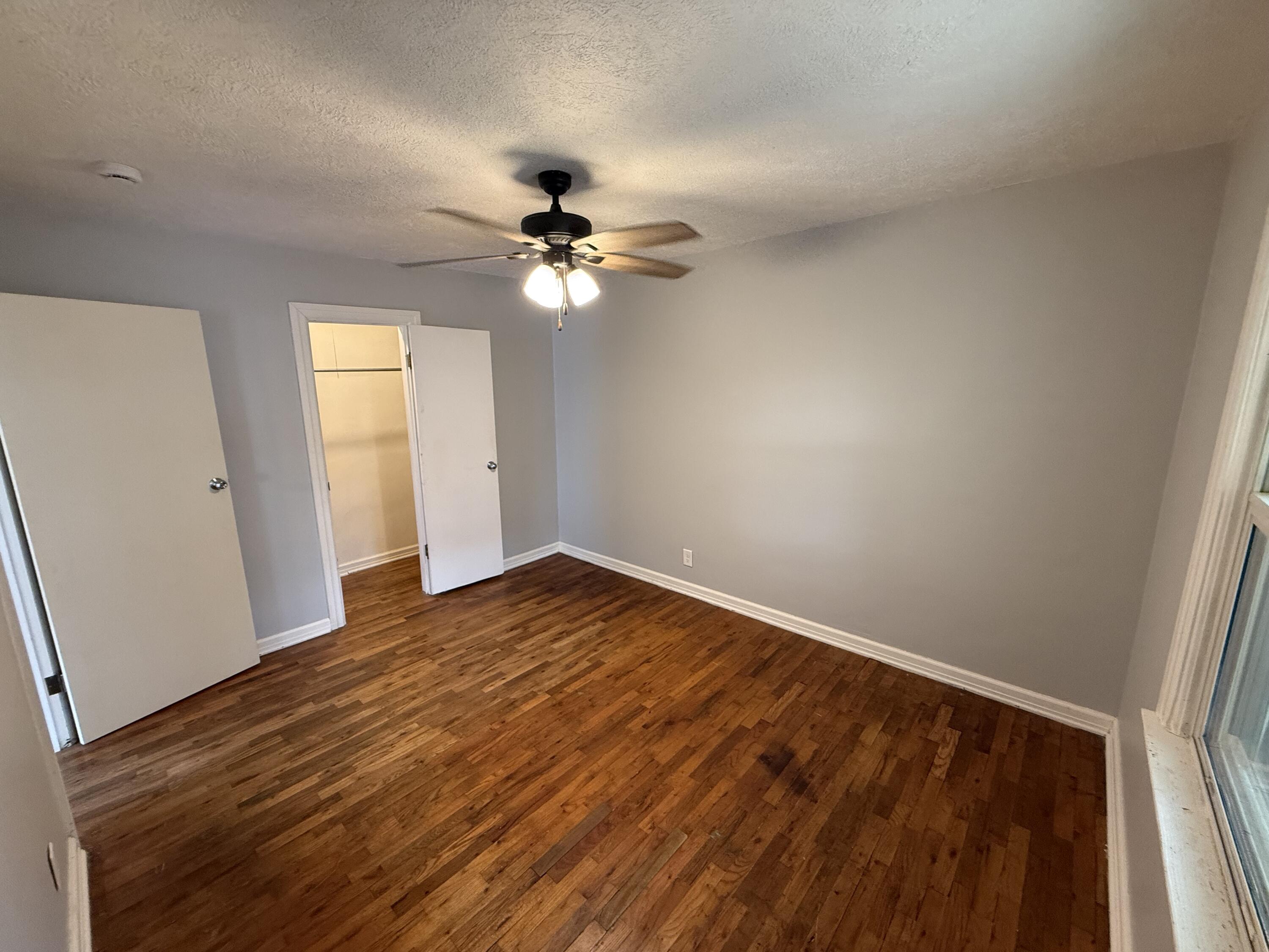 Photo 11 - Residential for sale – 2623 W Lincoln Street  Springfield, MO