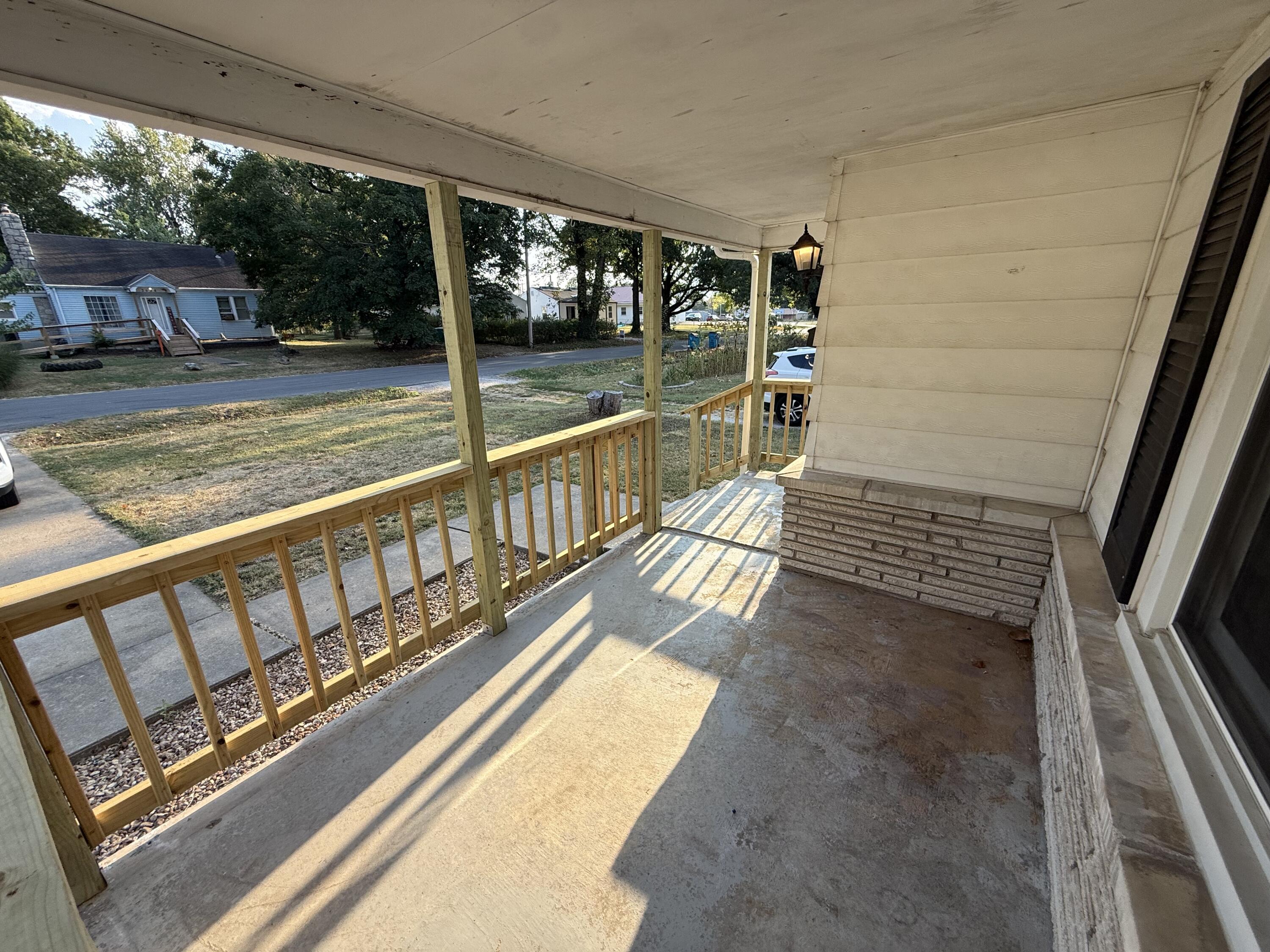 Photo 6 - Residential for sale – 2623 W Lincoln Street  Springfield, MO