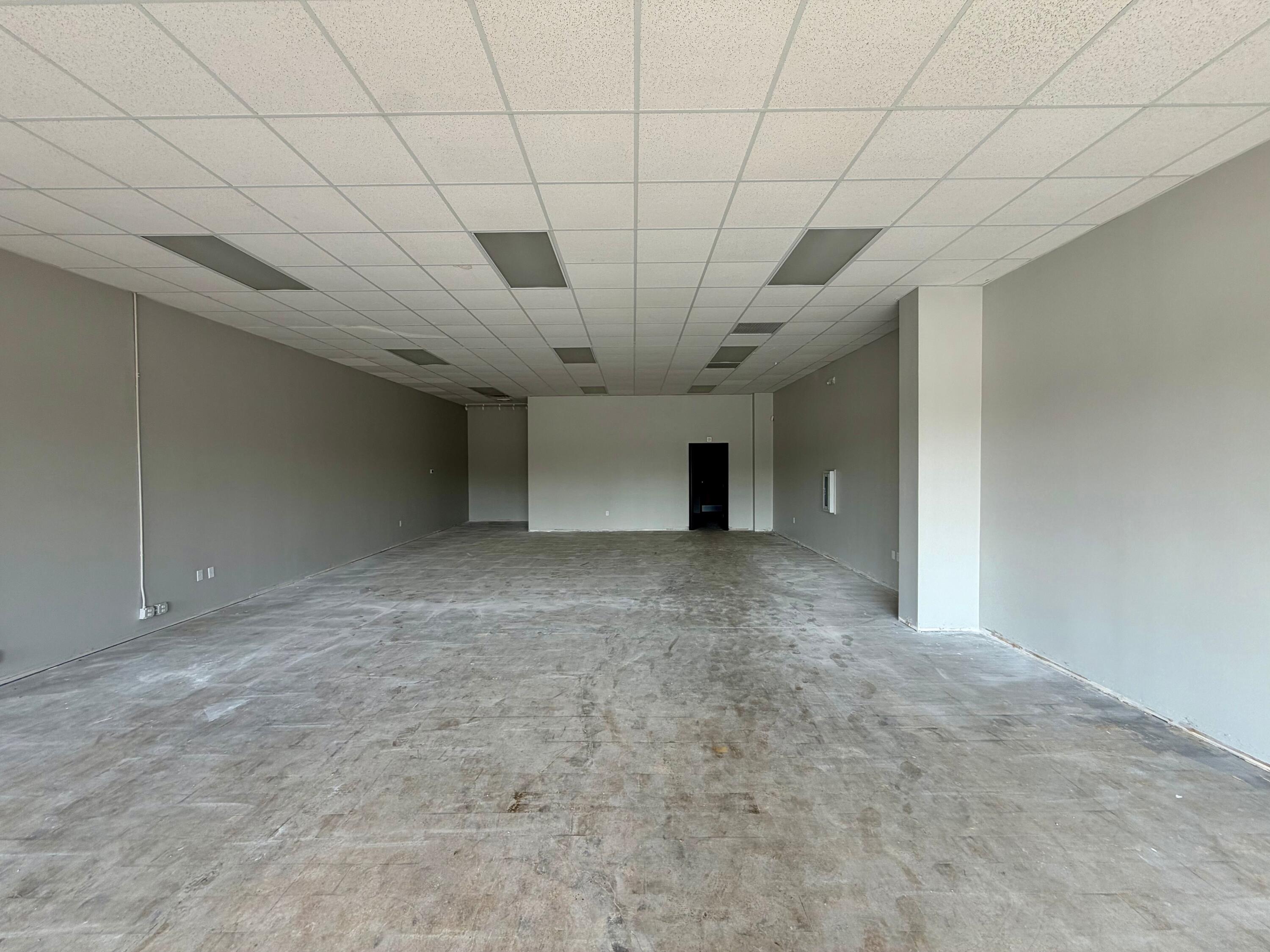 Photo 5 - Commercial Lease for sale – 4139 S National Avenue  Springfield, MO