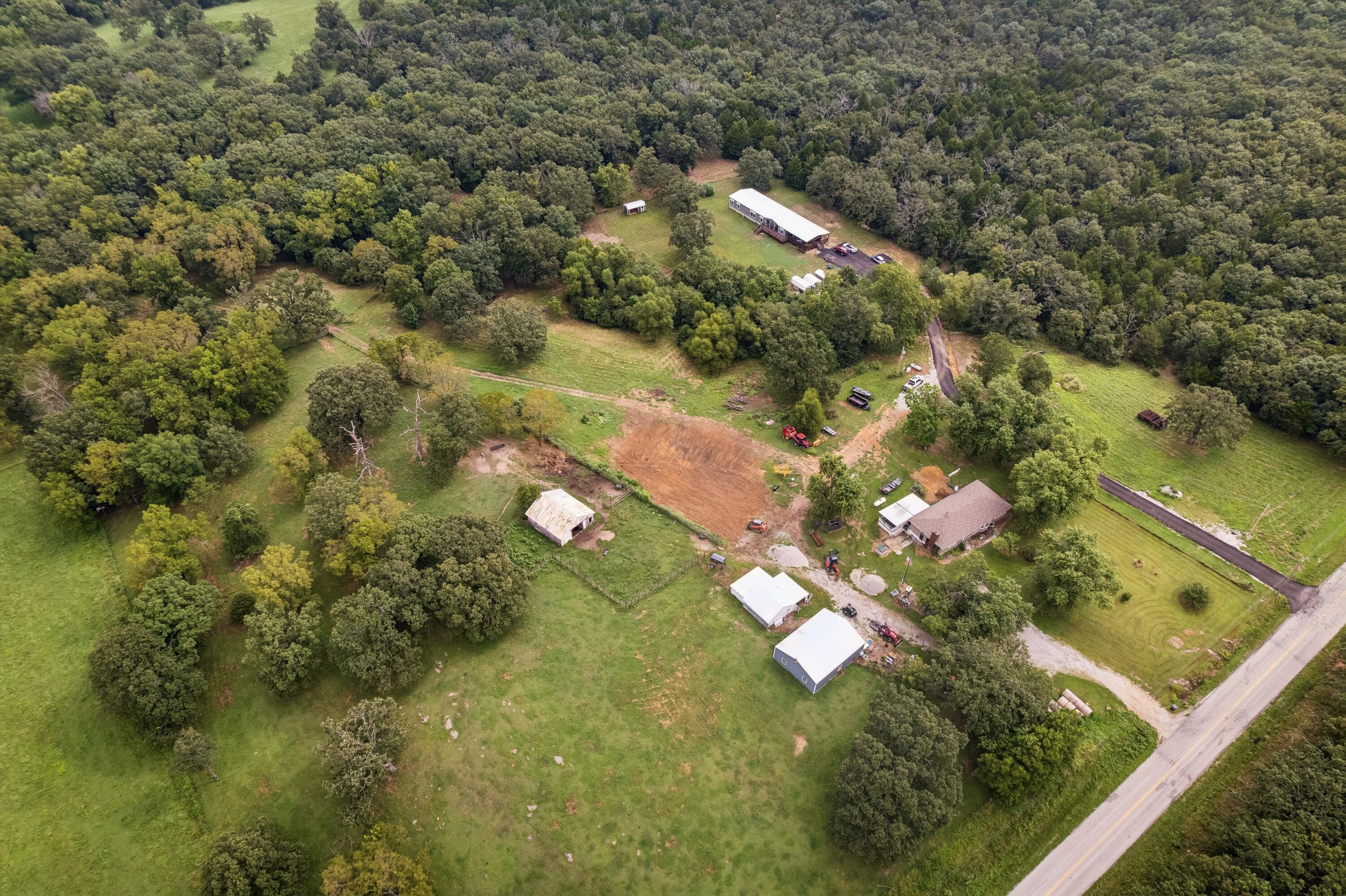 Photo 66 - Residential for sale – 401 SE Highway W   Stockton, MO
