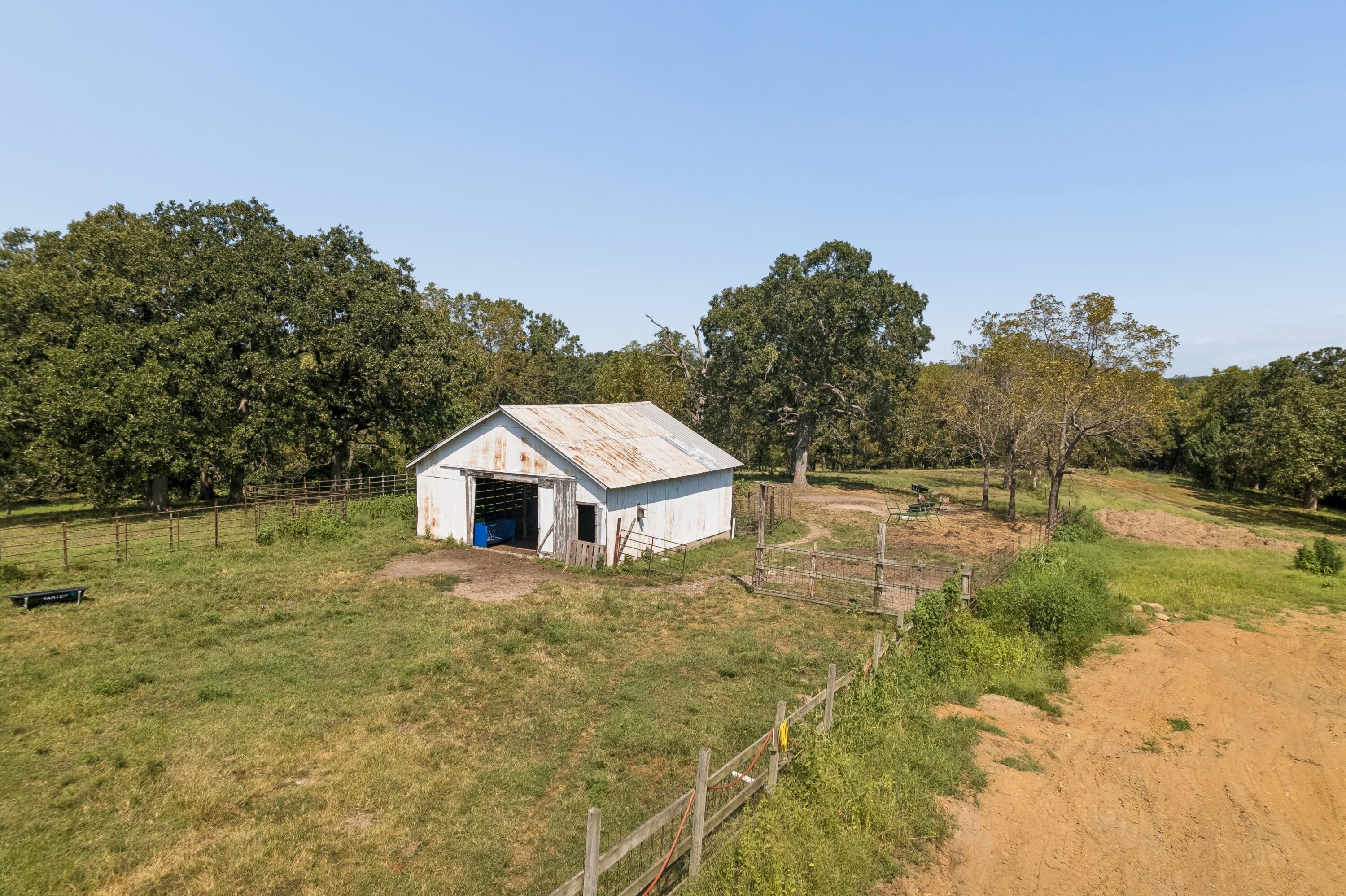 Photo 62 - Residential for sale – 401 SE Highway W   Stockton, MO