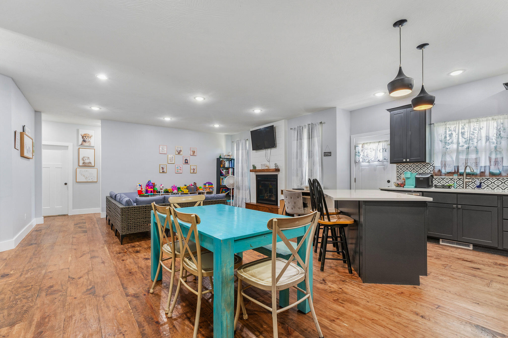Photo 13 - Residential for sale – 115  Luella Drive  Seymour, MO