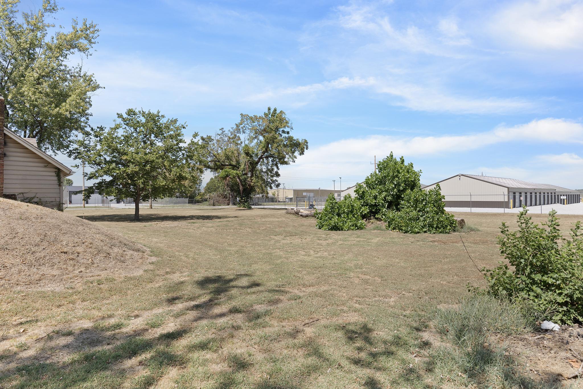 Photo 5 - Residential for sale – 19973  Elm Road  Joplin, MO