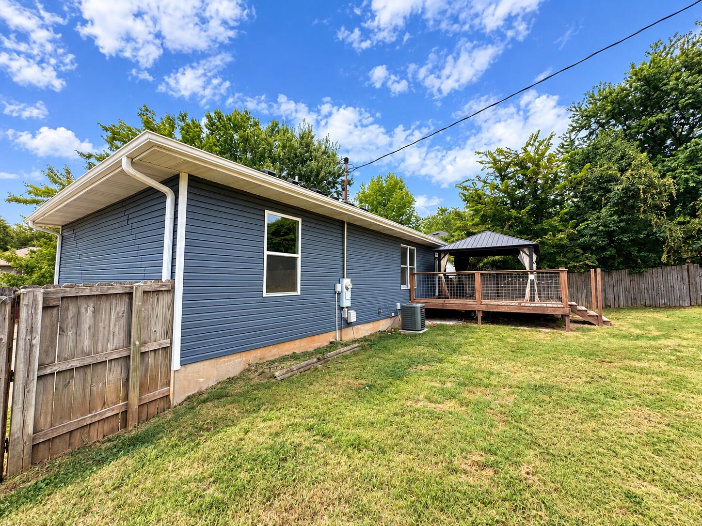 Photo 10 - Residential for sale – 1511 W Daniels Street  Ozark, MO
