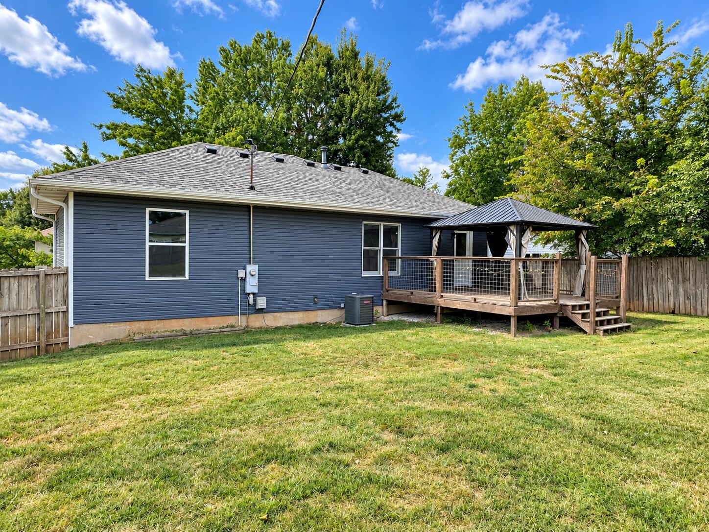 Photo 2 - Residential for sale – 1511 W Daniels Street  Ozark, MO