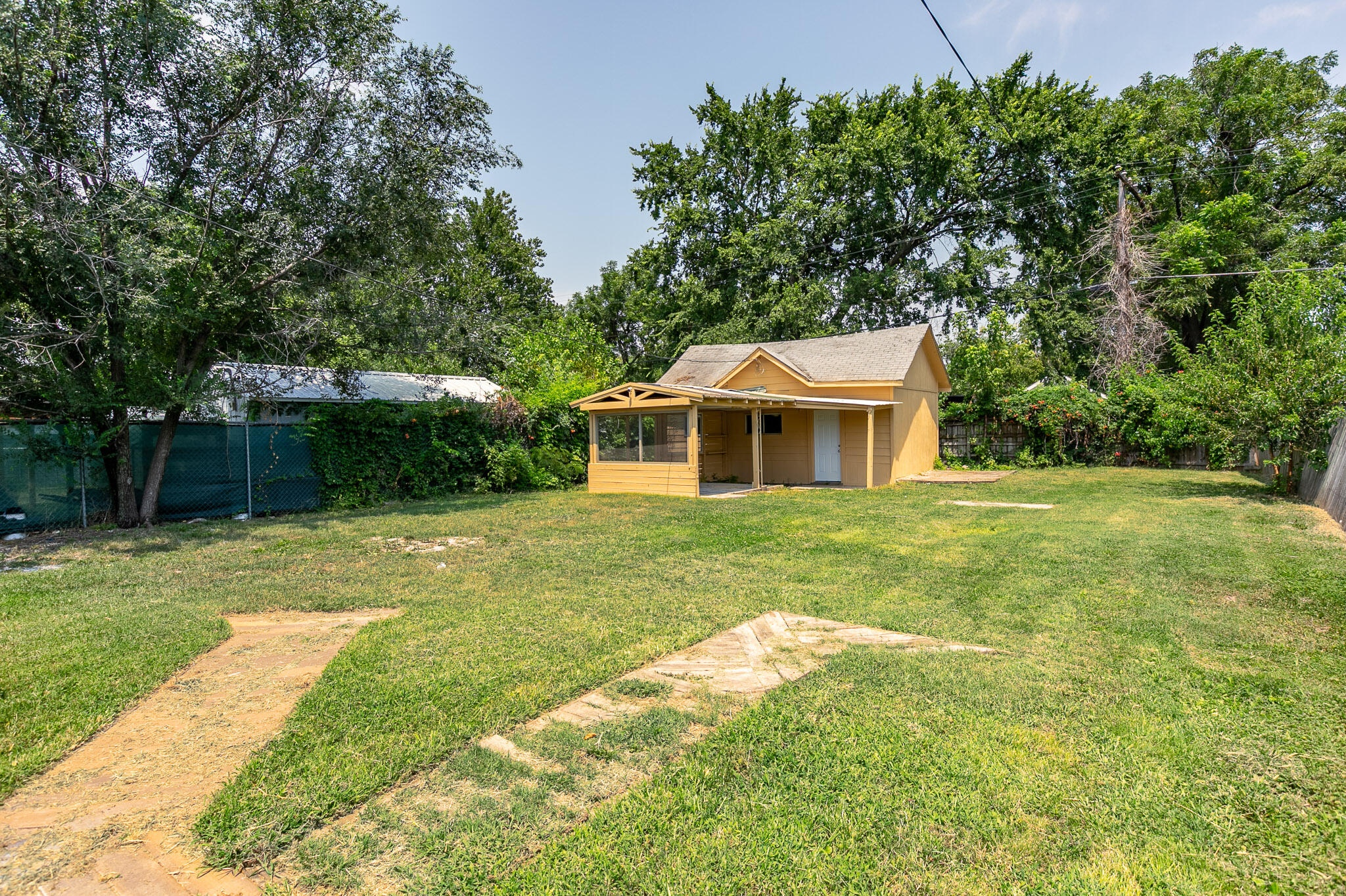 Photo 17 - Commercial Sale for sale – 2121 W College Street  Springfield, MO