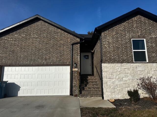 Residential Income for sale – 1413-1415 S Atlas Court Ozark, MO