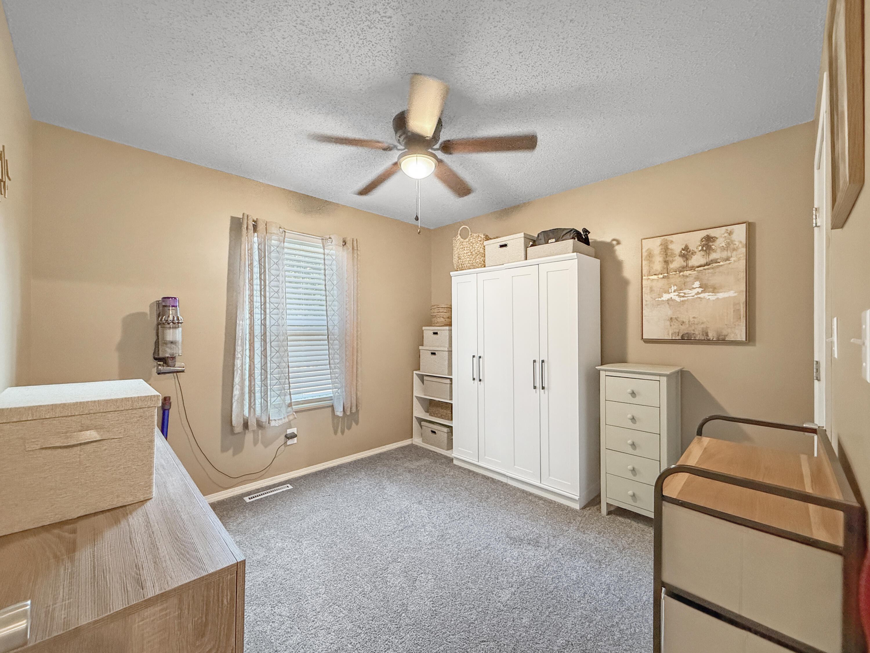Photo 9 - Residential for sale – 1185 W Grayrock Drive  Springfield, MO