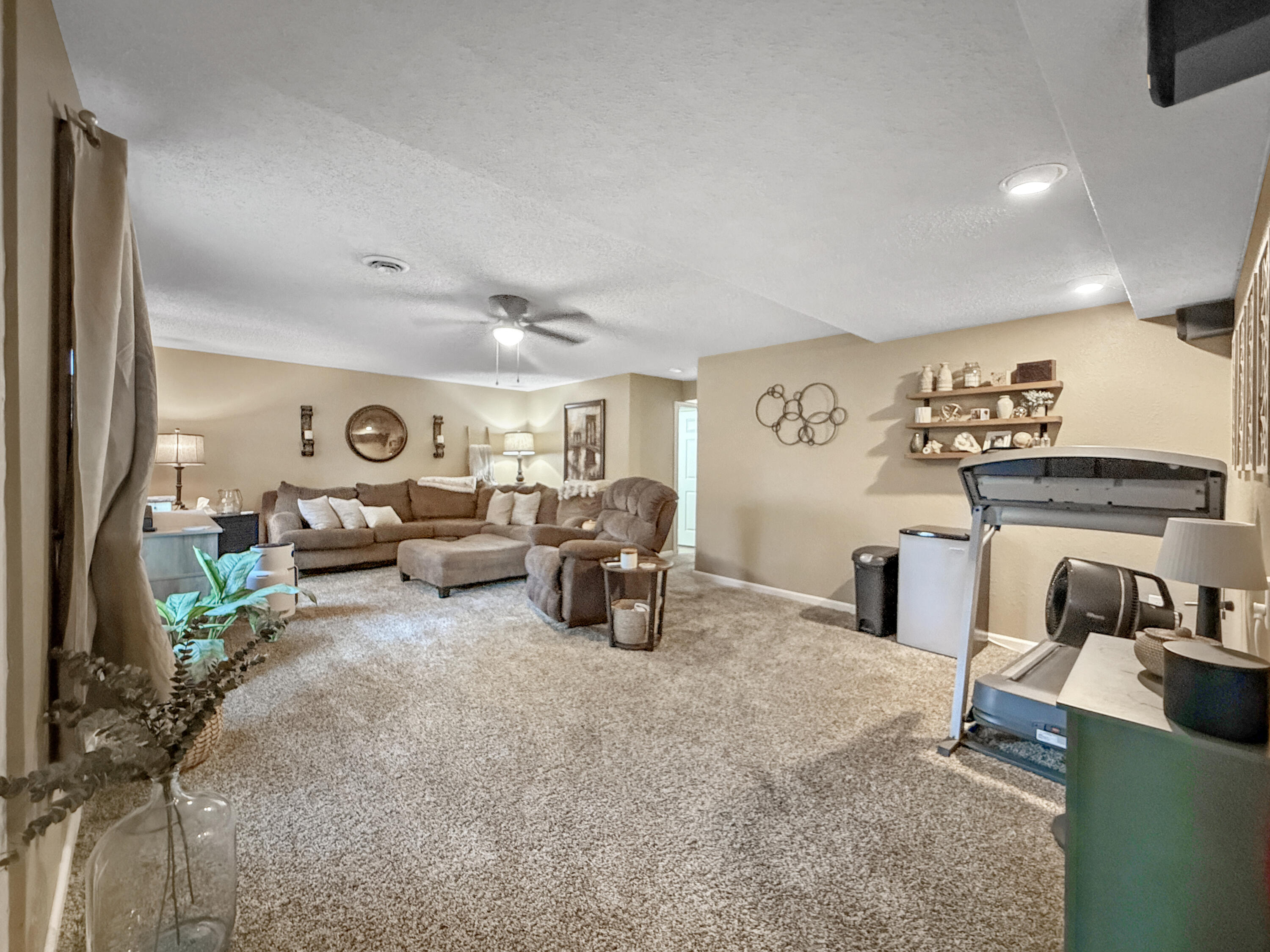 Photo 12 - Residential for sale – 1185 W Grayrock Drive  Springfield, MO