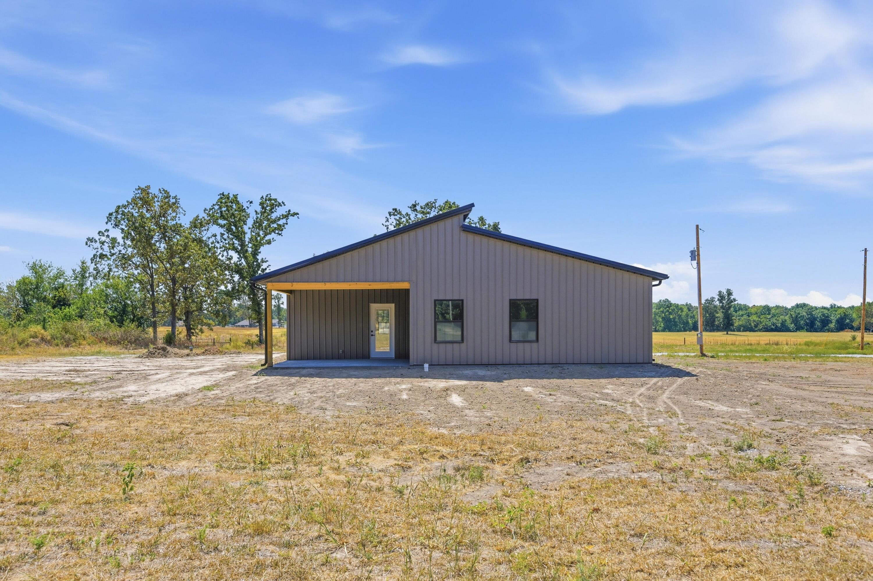 Photo 6 - Residential for sale – 13559  Palm Road  Neosho, MO