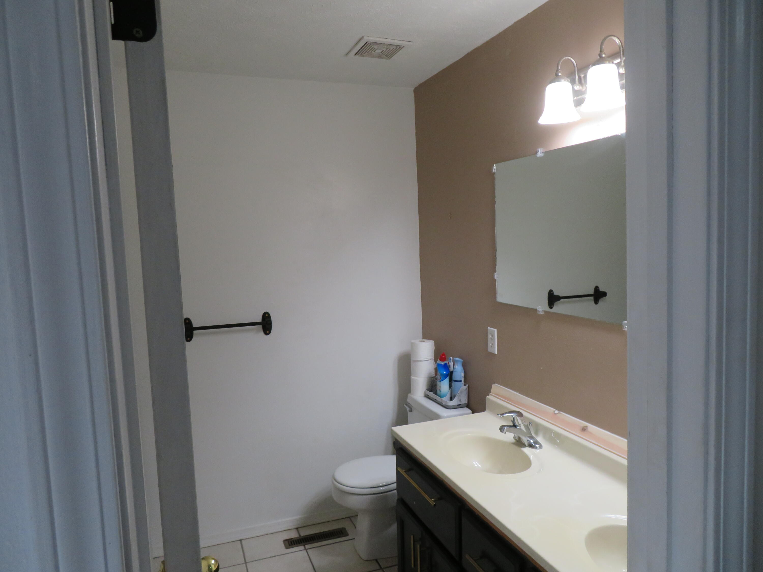 Photo 23 - Residential for sale – 110  Holly Ridge Road  Willard, MO