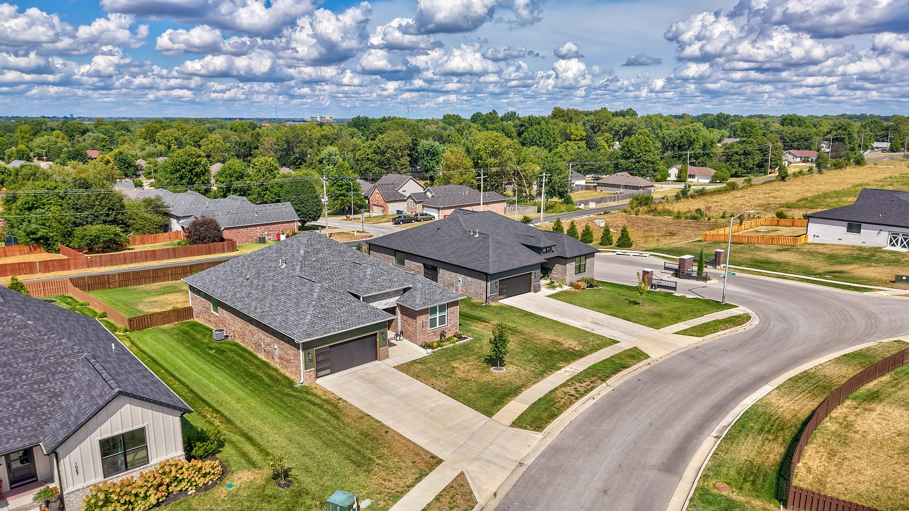 Photo 40 - Residential for sale – 1065 W Gaslight Drive  Springfield, MO
