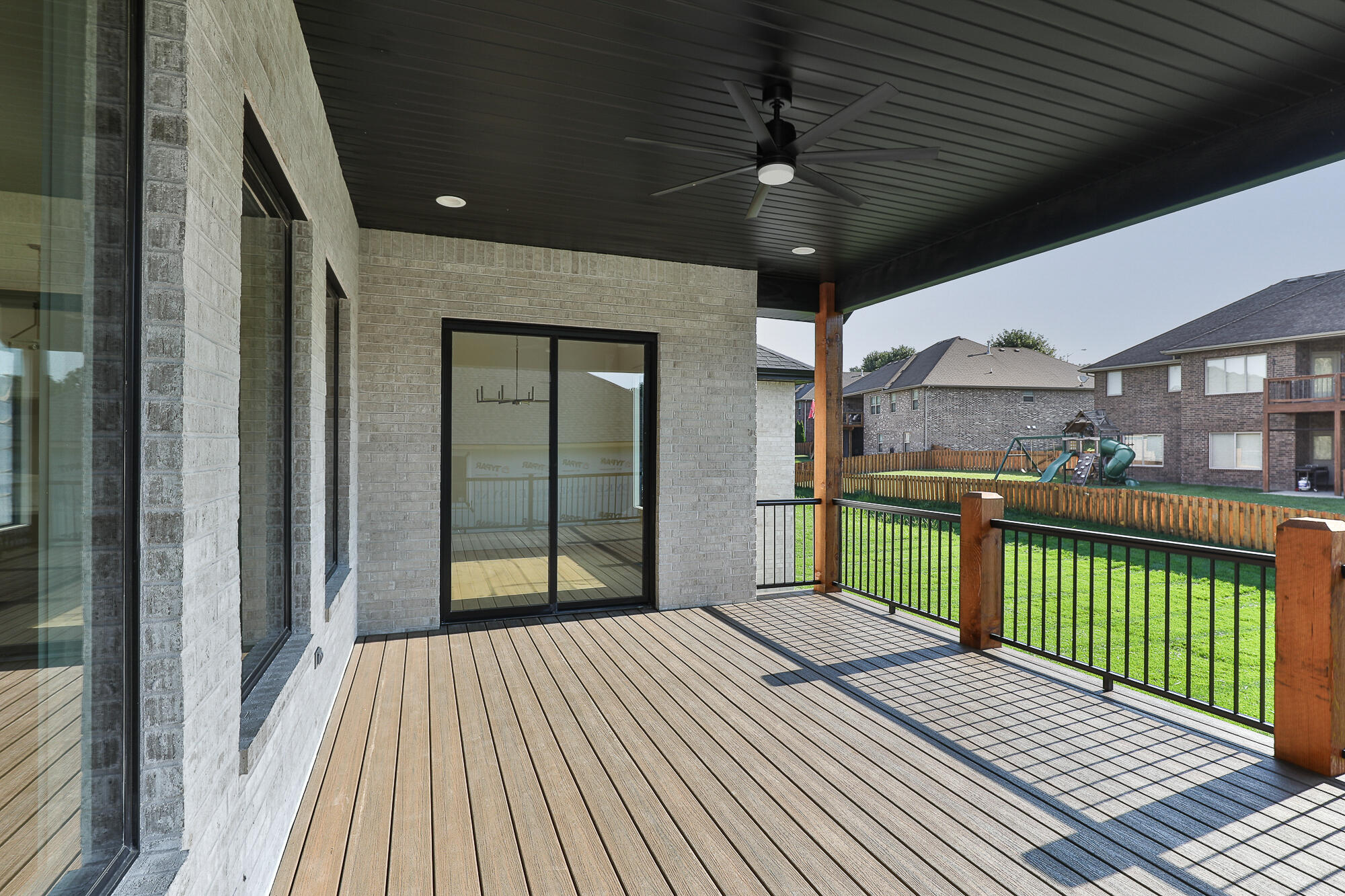 Photo 32 - Residential for sale – 2016 N Silver Charm Avenue  Springfield, MO