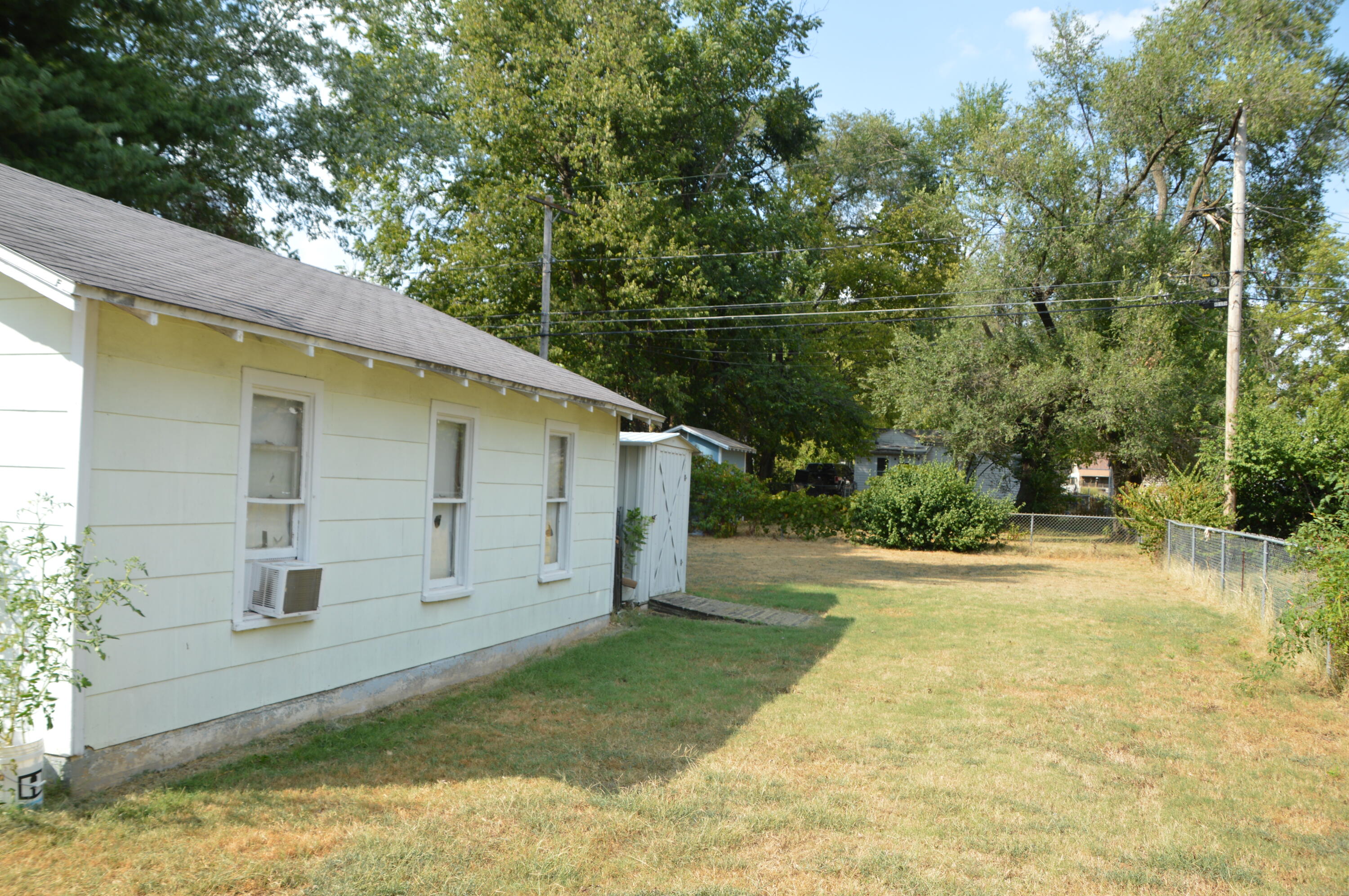 Photo 8 - Residential for sale – 2613 W Lombard Street  Springfield, MO