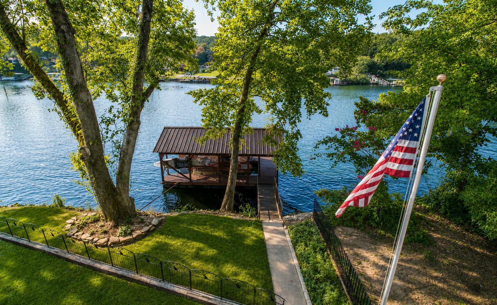 Photo 47 - Residential for sale – 806  Sunset Road  Branson, MO