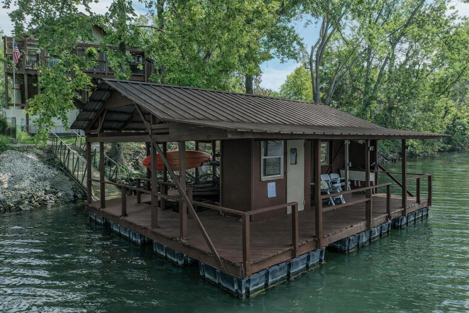 Photo 44 - Residential for sale – 806  Sunset Road  Branson, MO