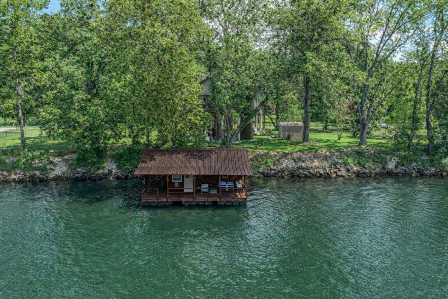 Photo 46 - Residential for sale – 806  Sunset Road  Branson, MO