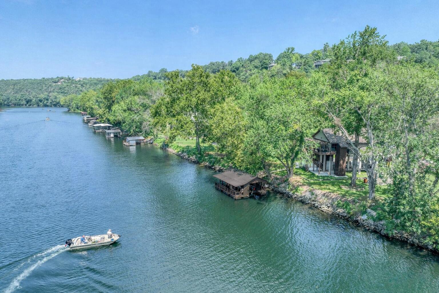 Photo 53 - Residential for sale – 806  Sunset Road  Branson, MO