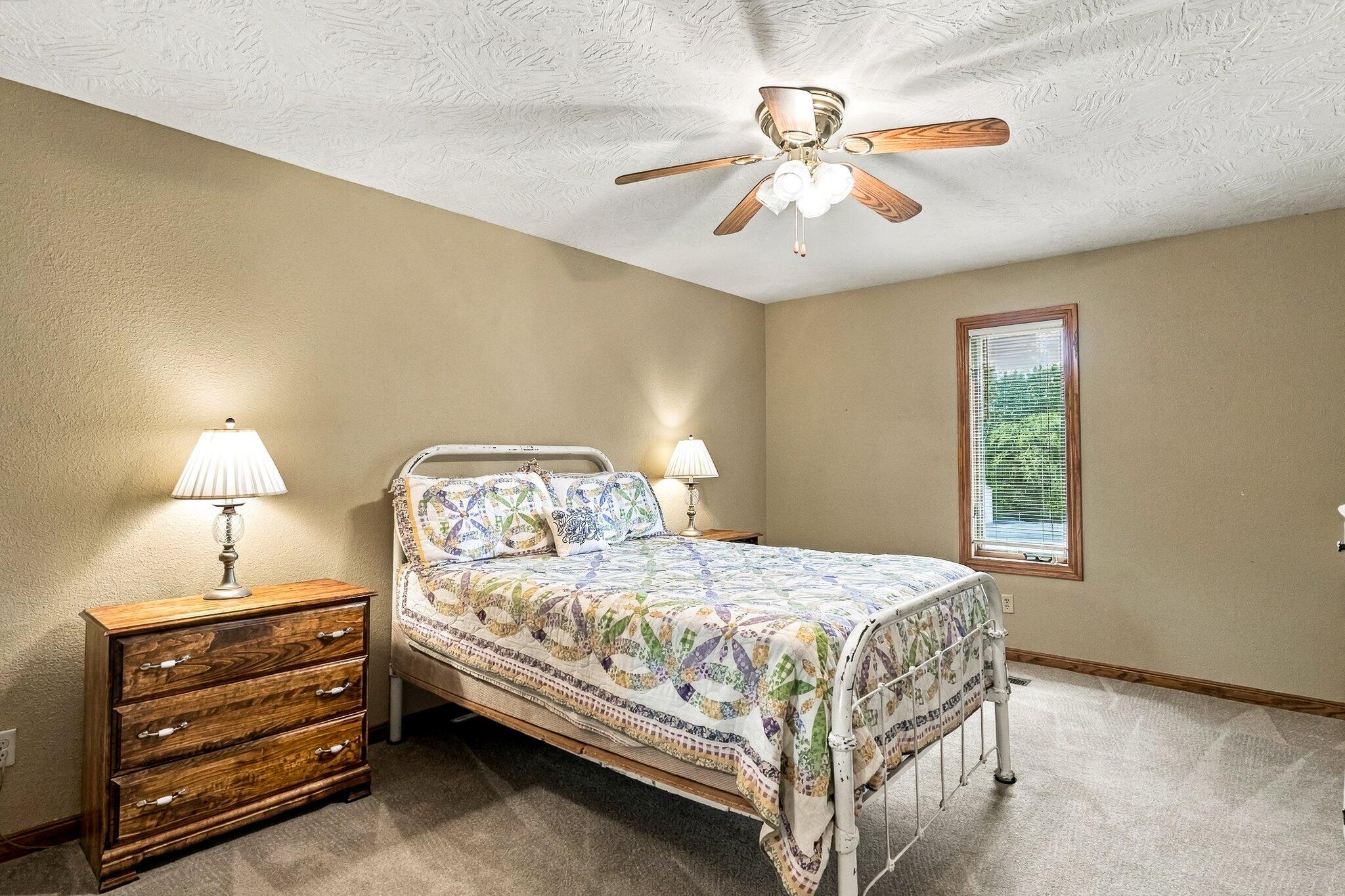 Photo 32 - Residential for sale – 1818 W Country Hill Lane  Nixa, MO