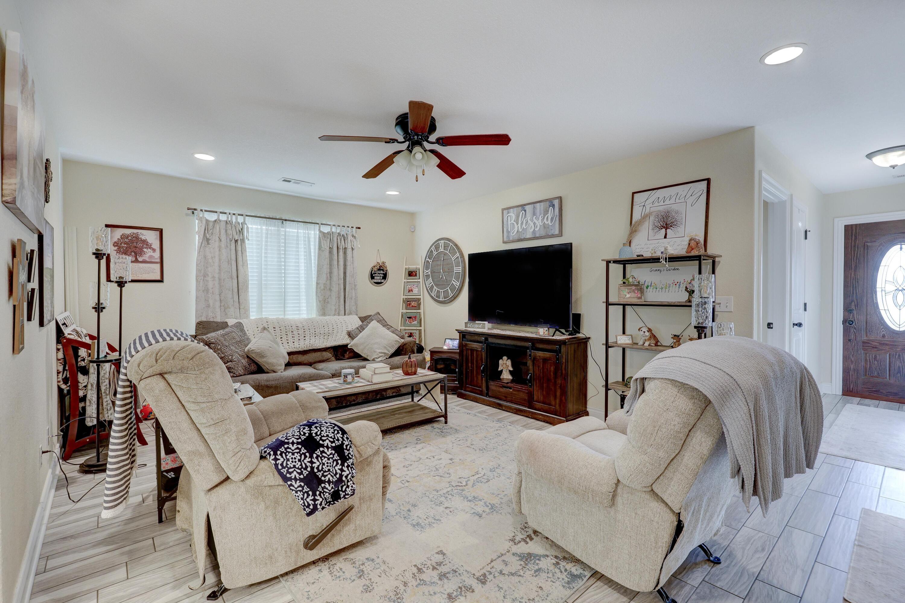 Photo 4 - Residential for sale – 1919  Chris Lane  Joplin, MO