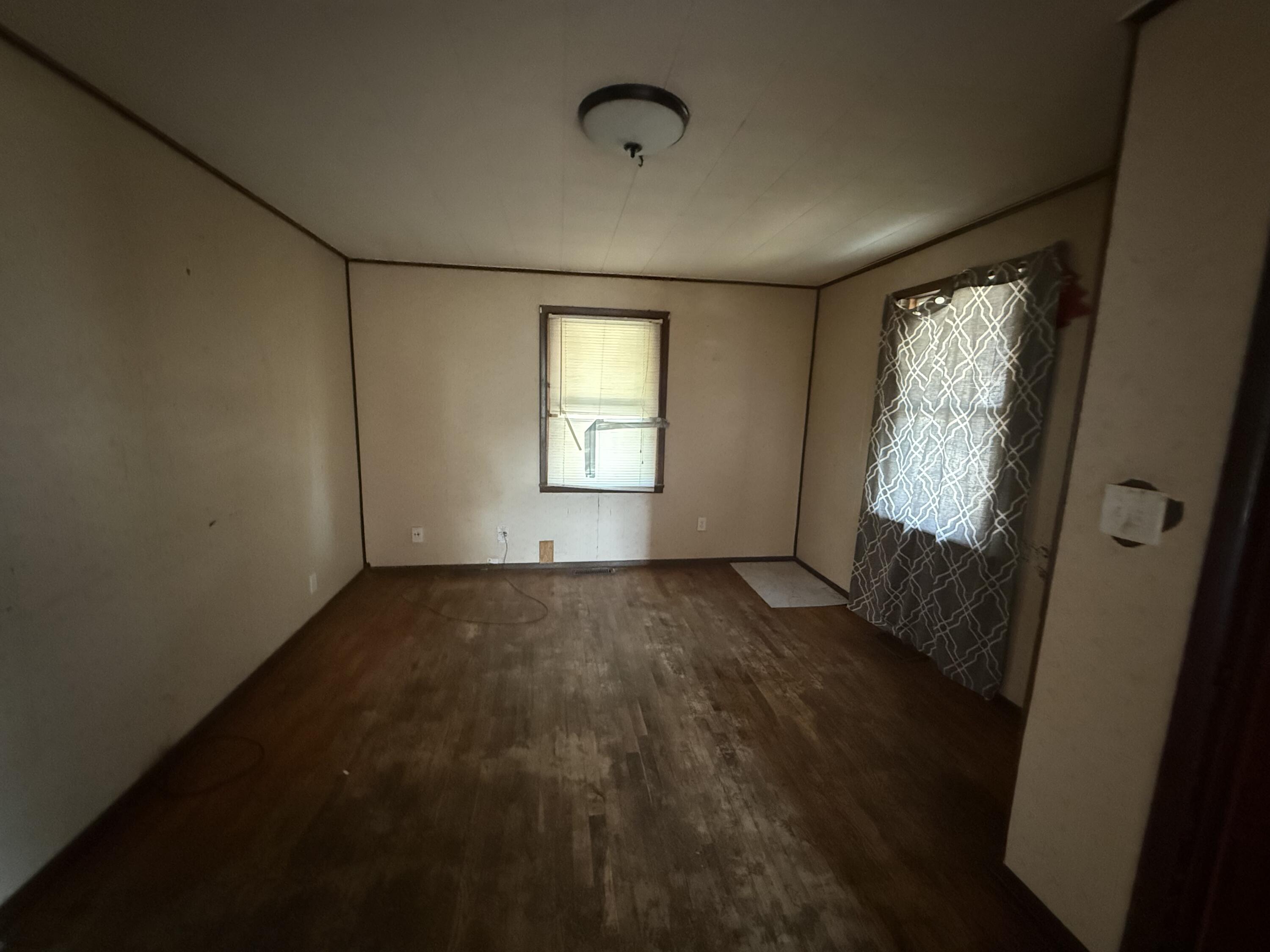 Photo 8 - Residential for sale – 1701 W Chestnut   Springfield, MO