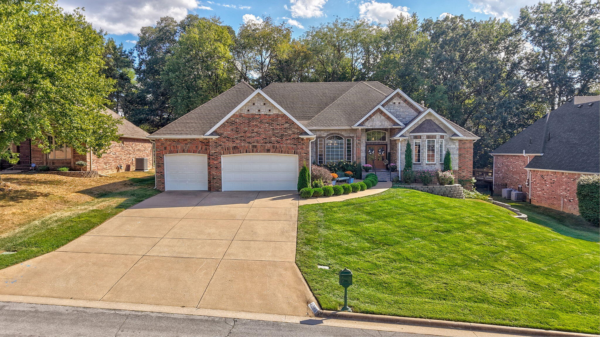 Photo 74 - Residential for sale – 4294 E Berkeley Street  Springfield, MO