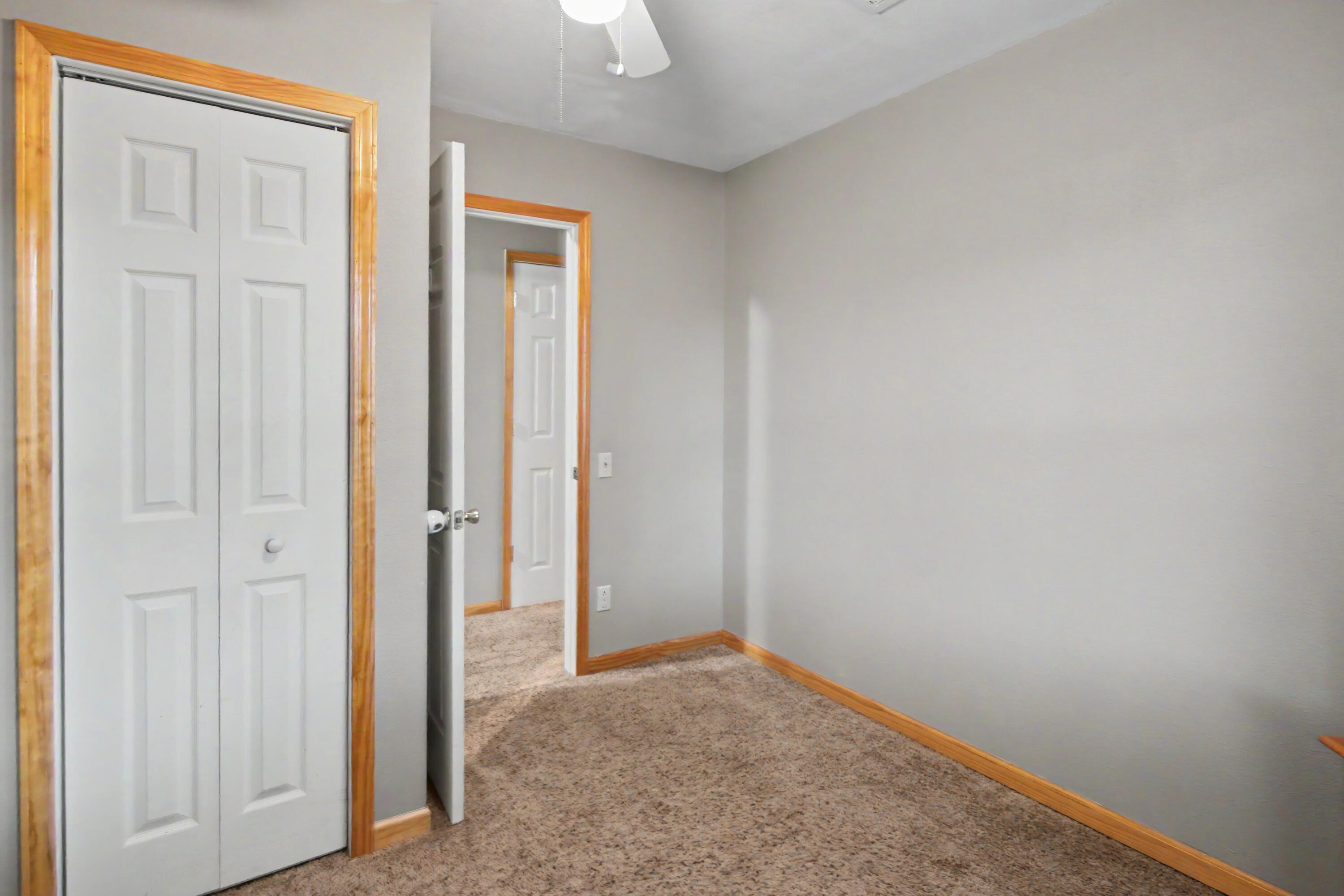 Photo 7 - Residential for sale – 1001 E Airport Road  El Dorado Springs, MO