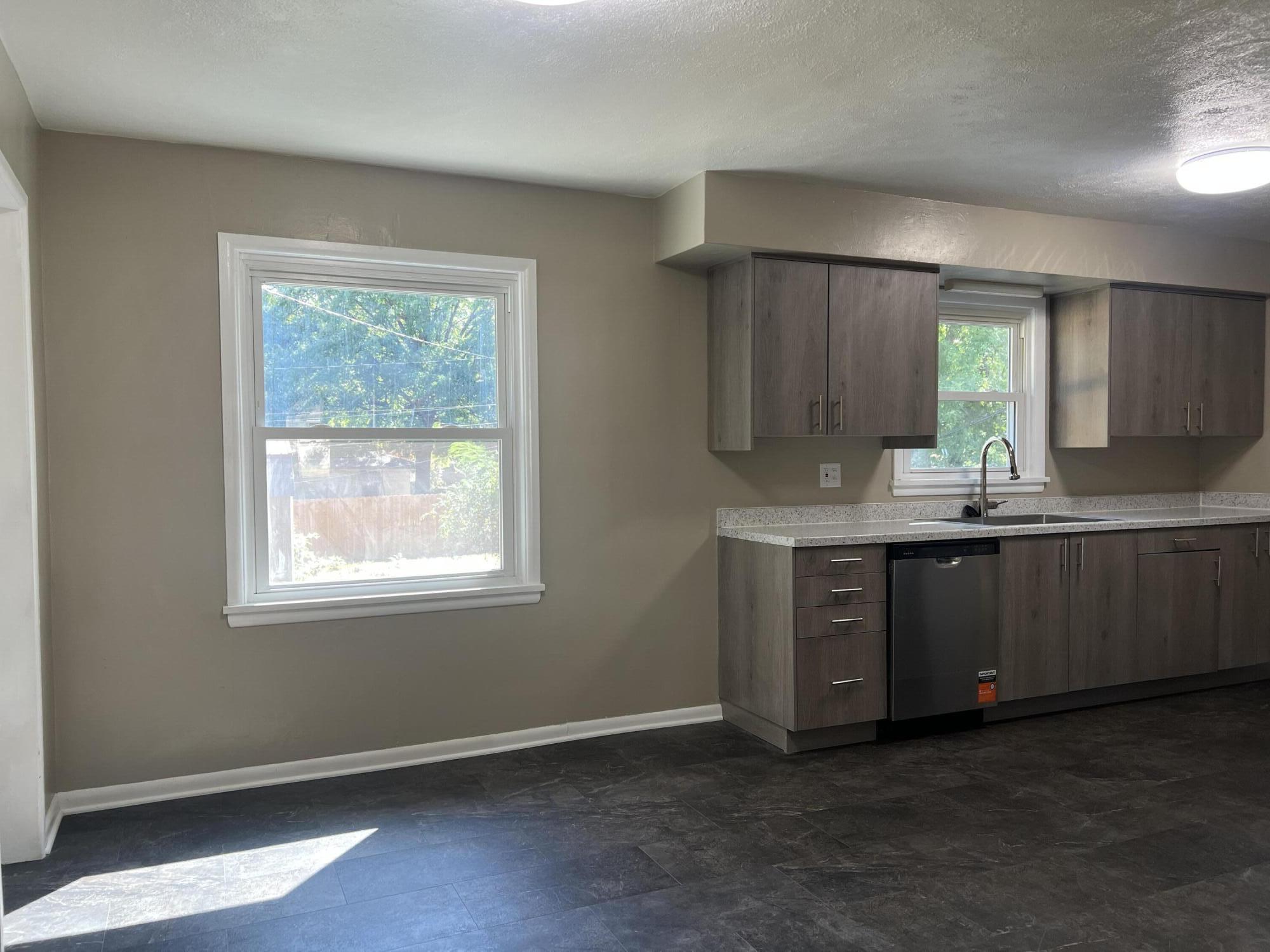 Photo 10 - Residential for sale – 1732 S Lancaster   Springfield, MO