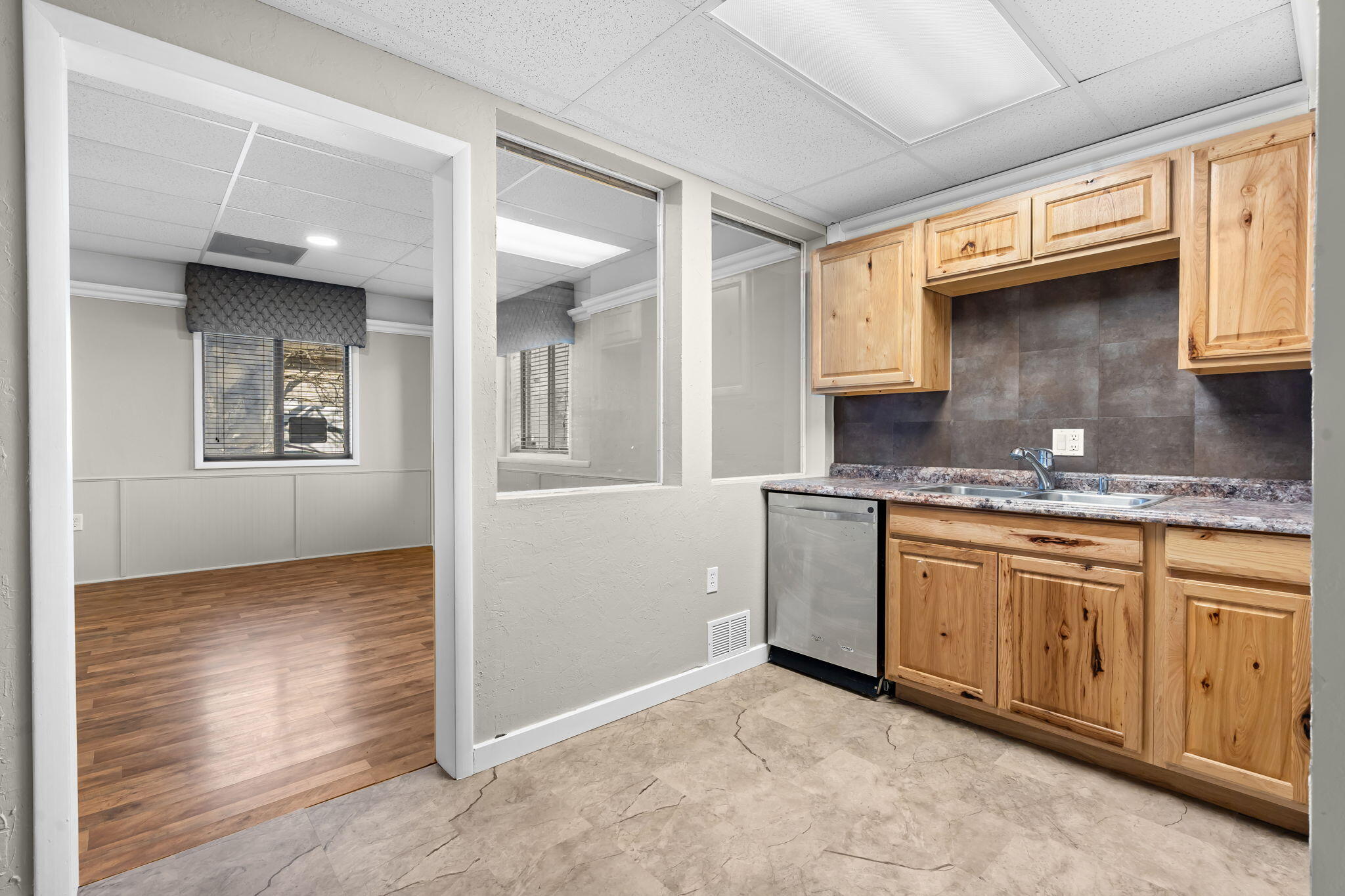 Photo 11 - Residential Lease for sale – 1  Woodland Avenue  Kimberling City, MO