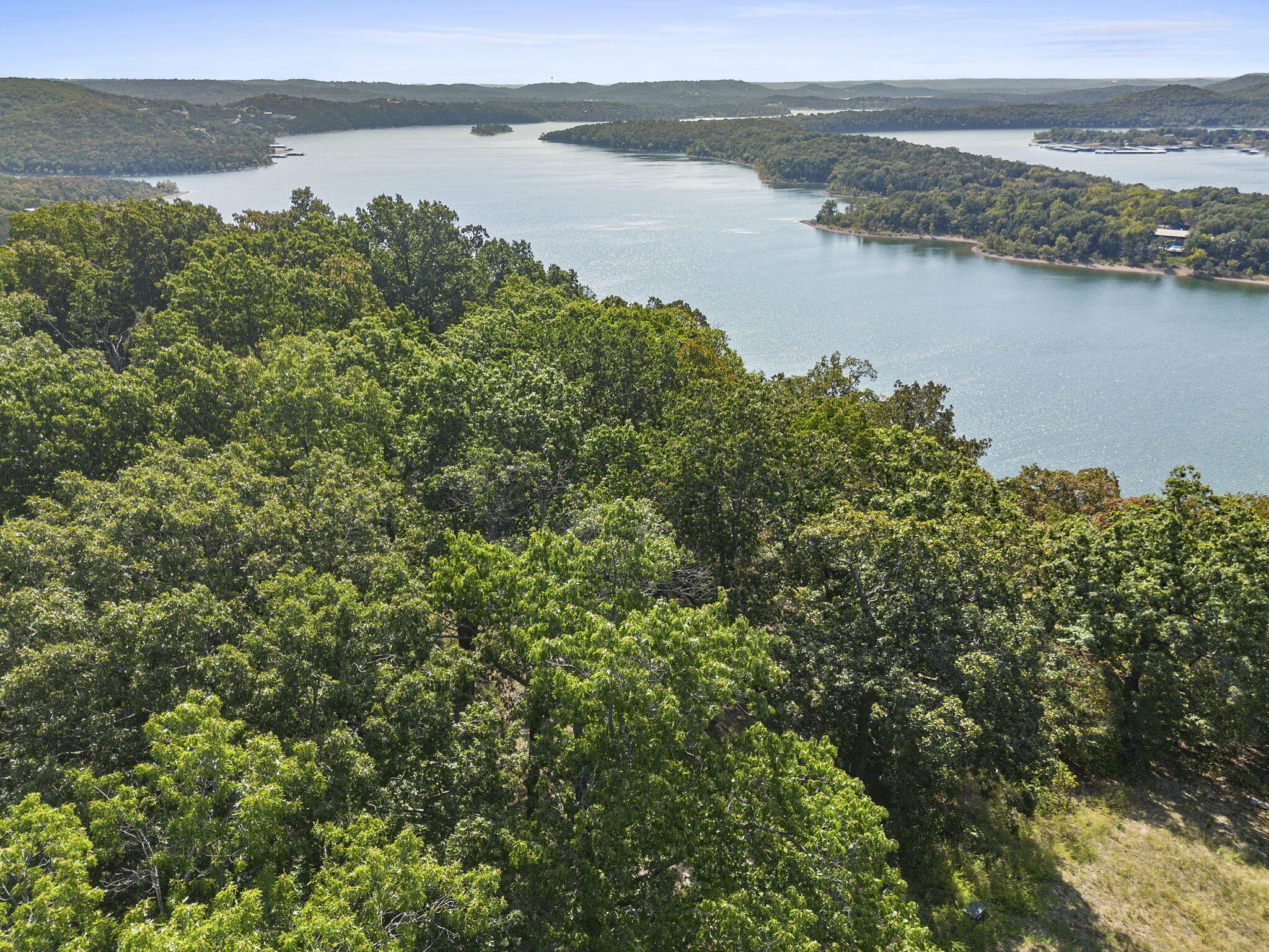 Land for sale – Lot 5  Cliffside Estates Dr.   Galena, MO