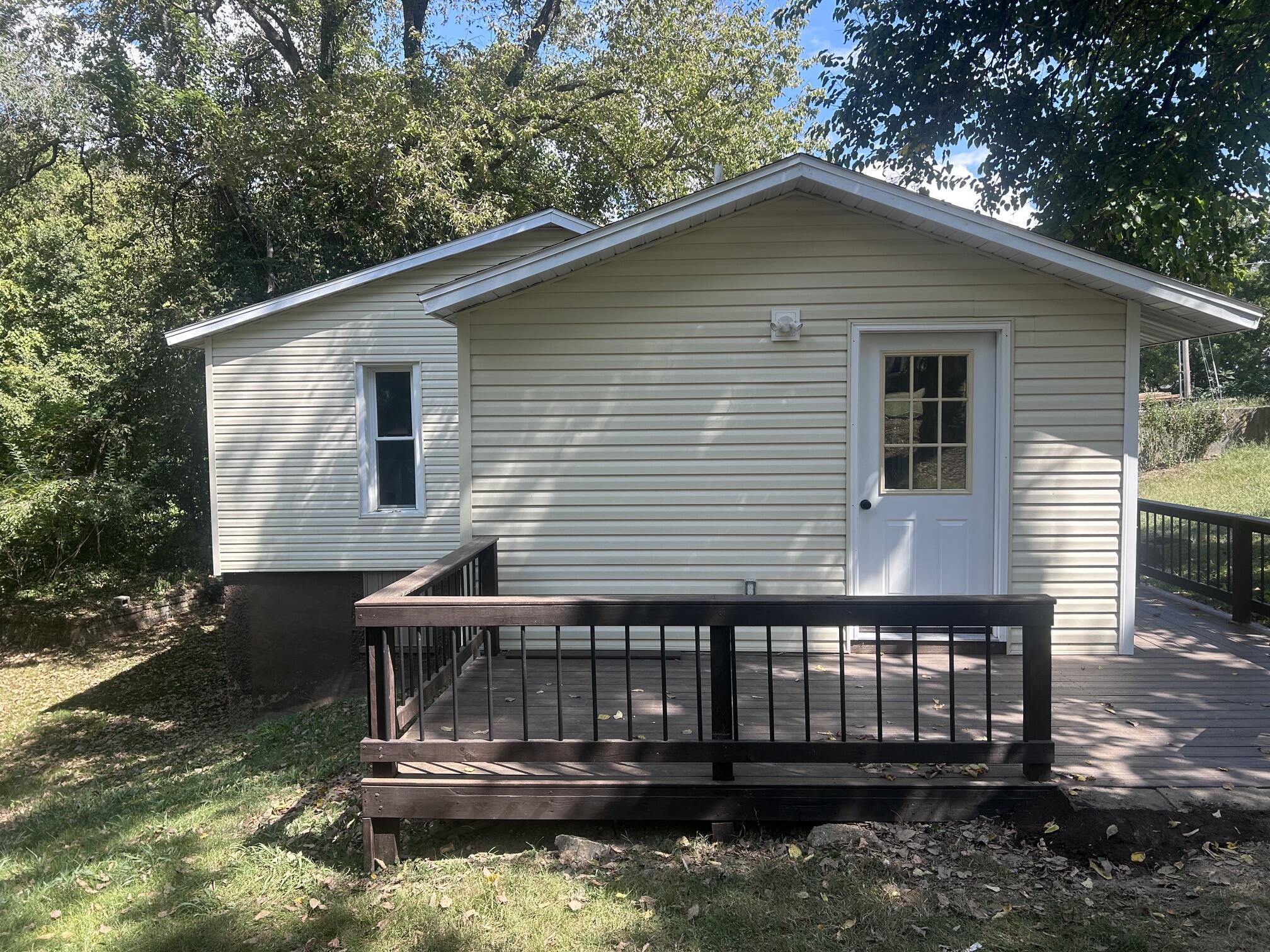 Photo 6 - Residential for sale – 311 E Jackson Street  Ozark, MO