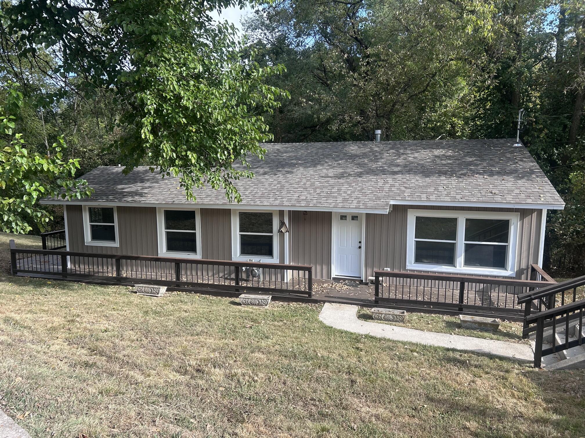 Photo 2 - Residential for sale – 311 E Jackson Street  Ozark, MO