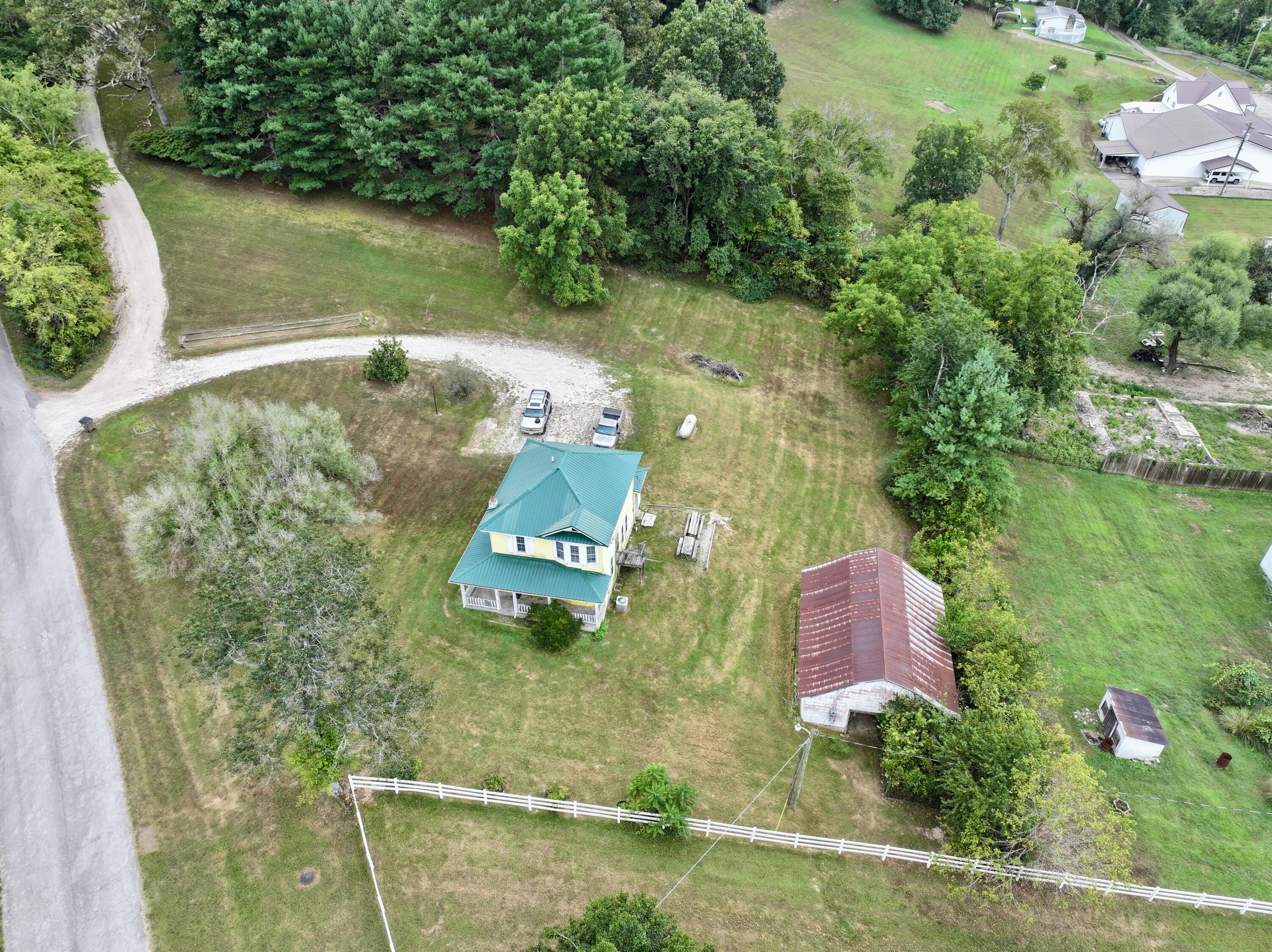 Photo 4 - Residential for sale – 575 S 2nd Street  Ellington, MO