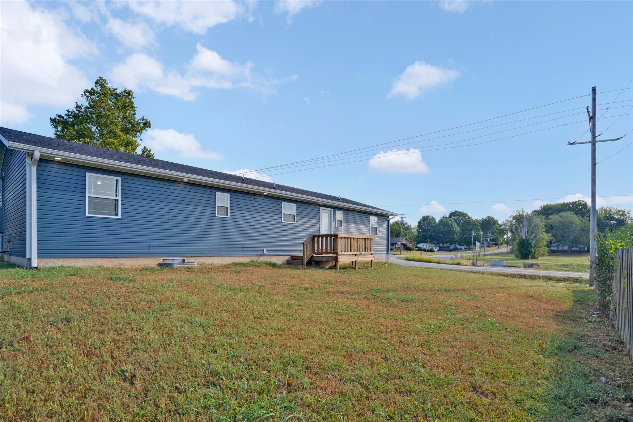Photo 20 - Residential for sale – 401 W Adamson Street  Miller, MO