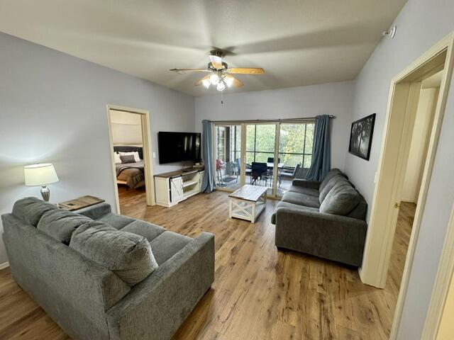 Photo 6 - Residential for sale – 1063  Golf Drive  Branson West, MO