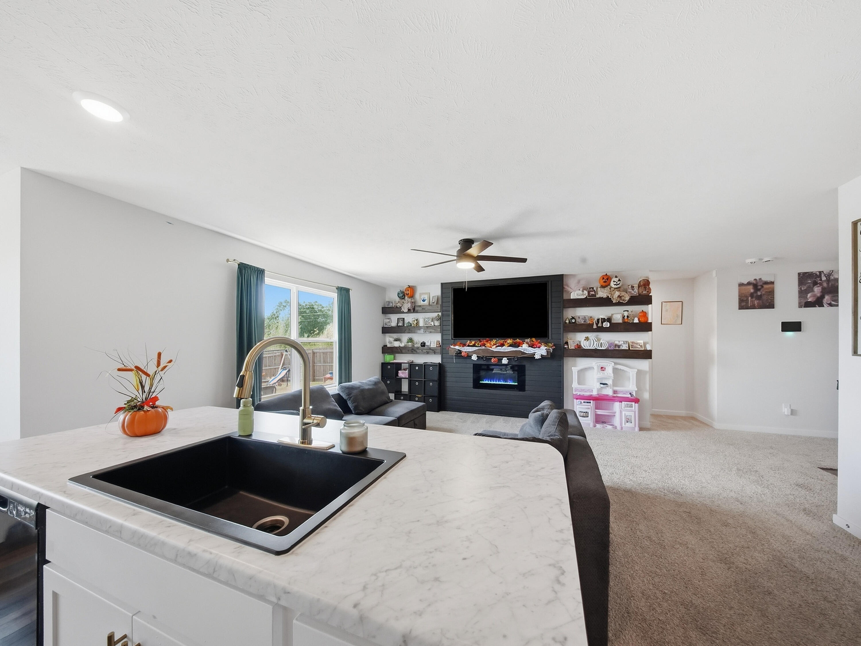 Photo 16 - Residential for sale – 472 W Ledgestone Drive  Rogersville, MO