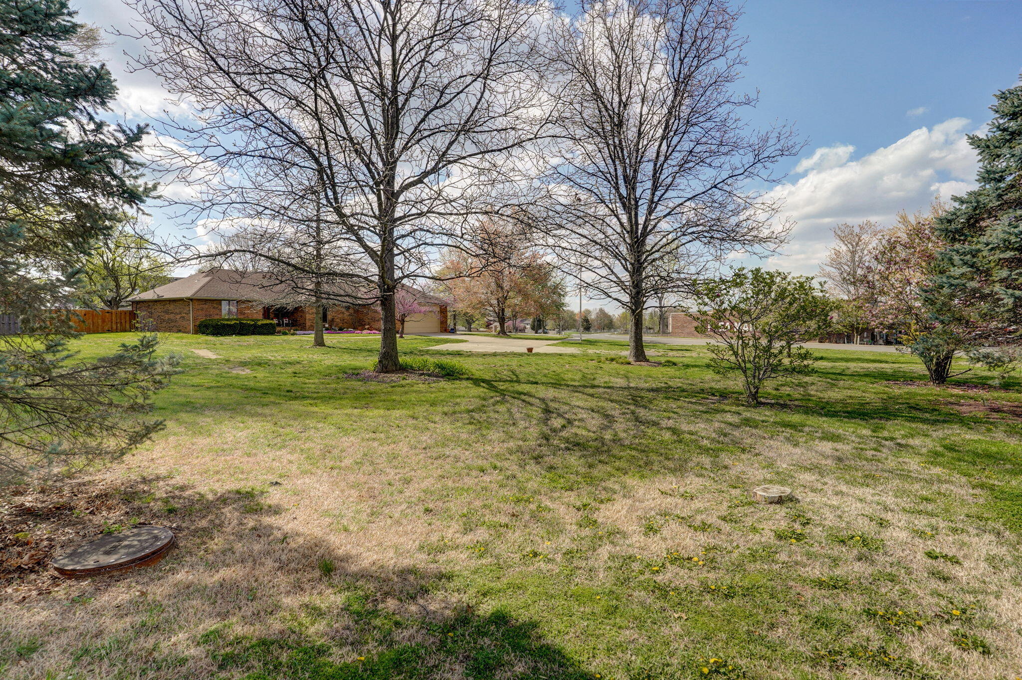 Photo 39 - Residential for sale – 315 N Old Wilderness Road  Nixa, MO