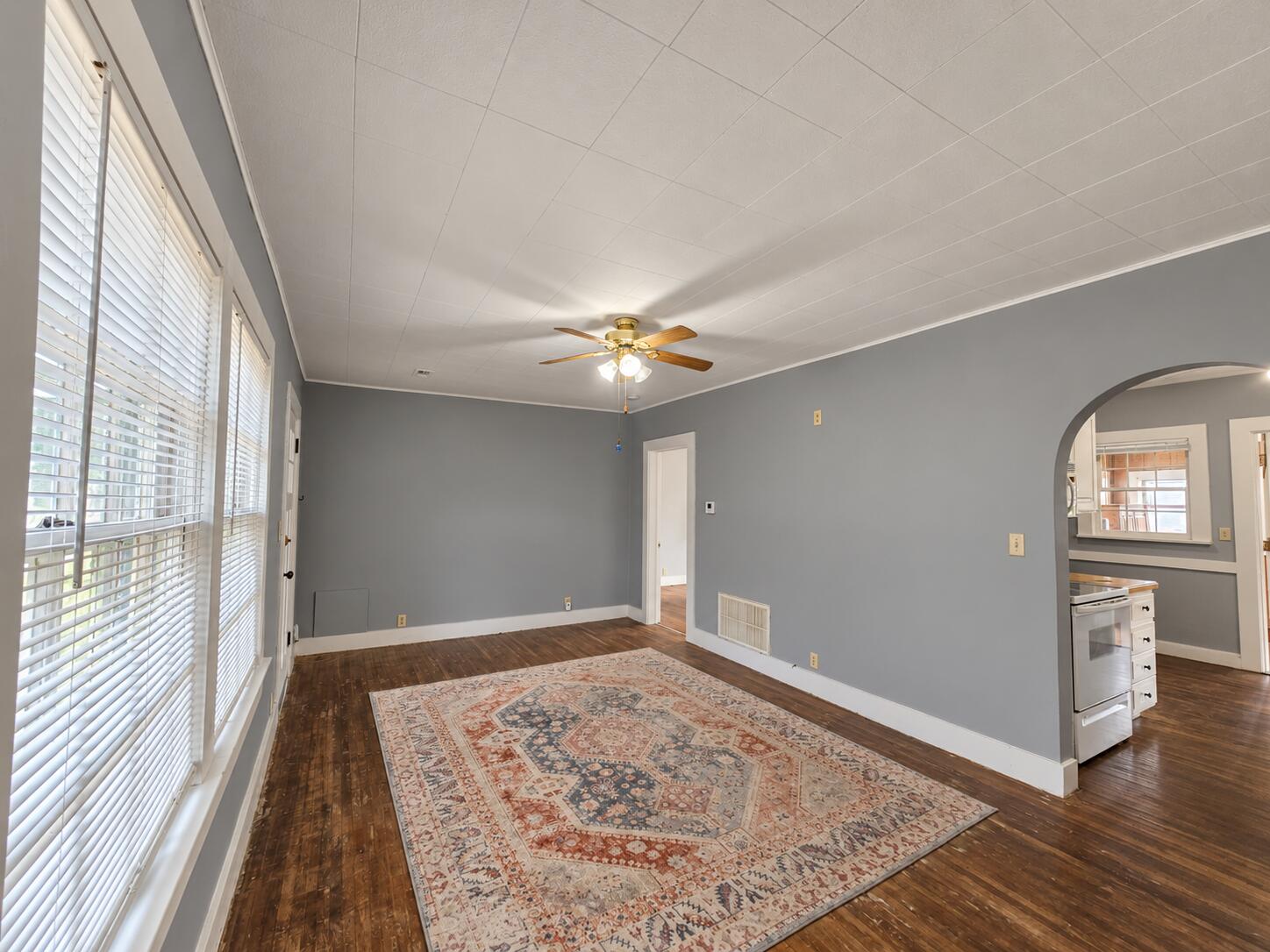Photo 5 - Residential for sale – 404 S Walnut Street  Buffalo, MO