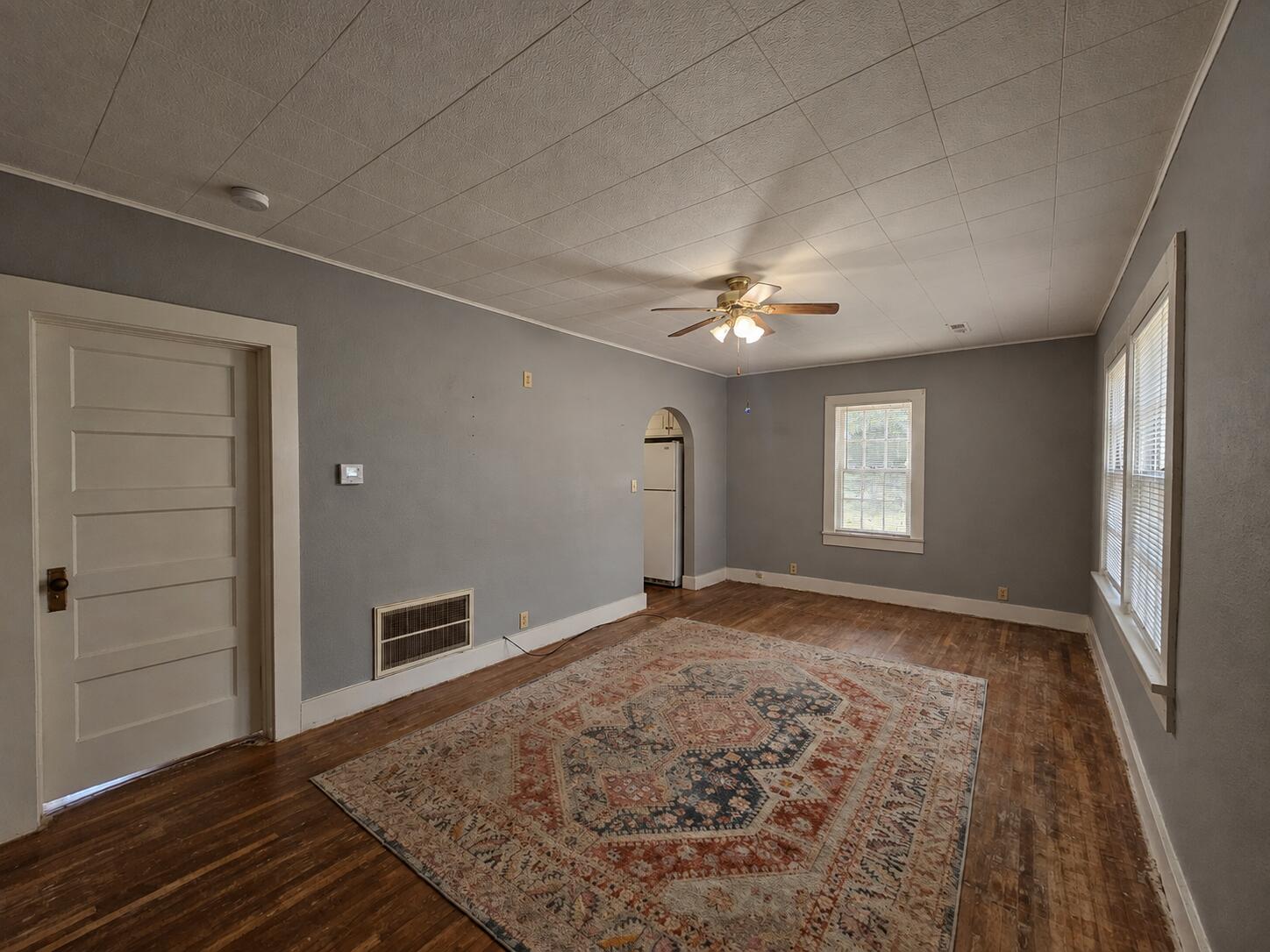 Photo 3 - Residential for sale – 404 S Walnut Street  Buffalo, MO