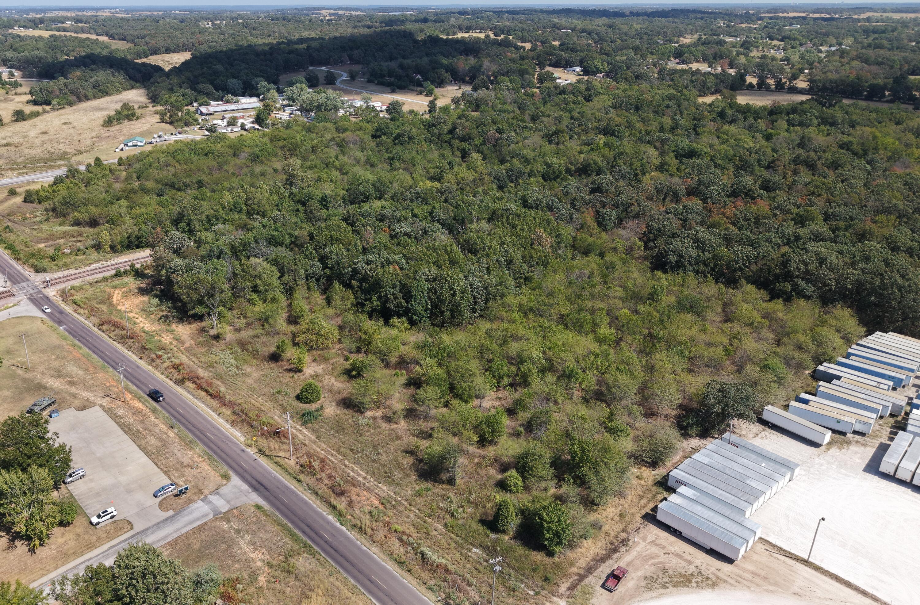 Photo 3 - Commercial Sale for sale – 000  Chapell Tracts2 &3 Drive  Monett, MO