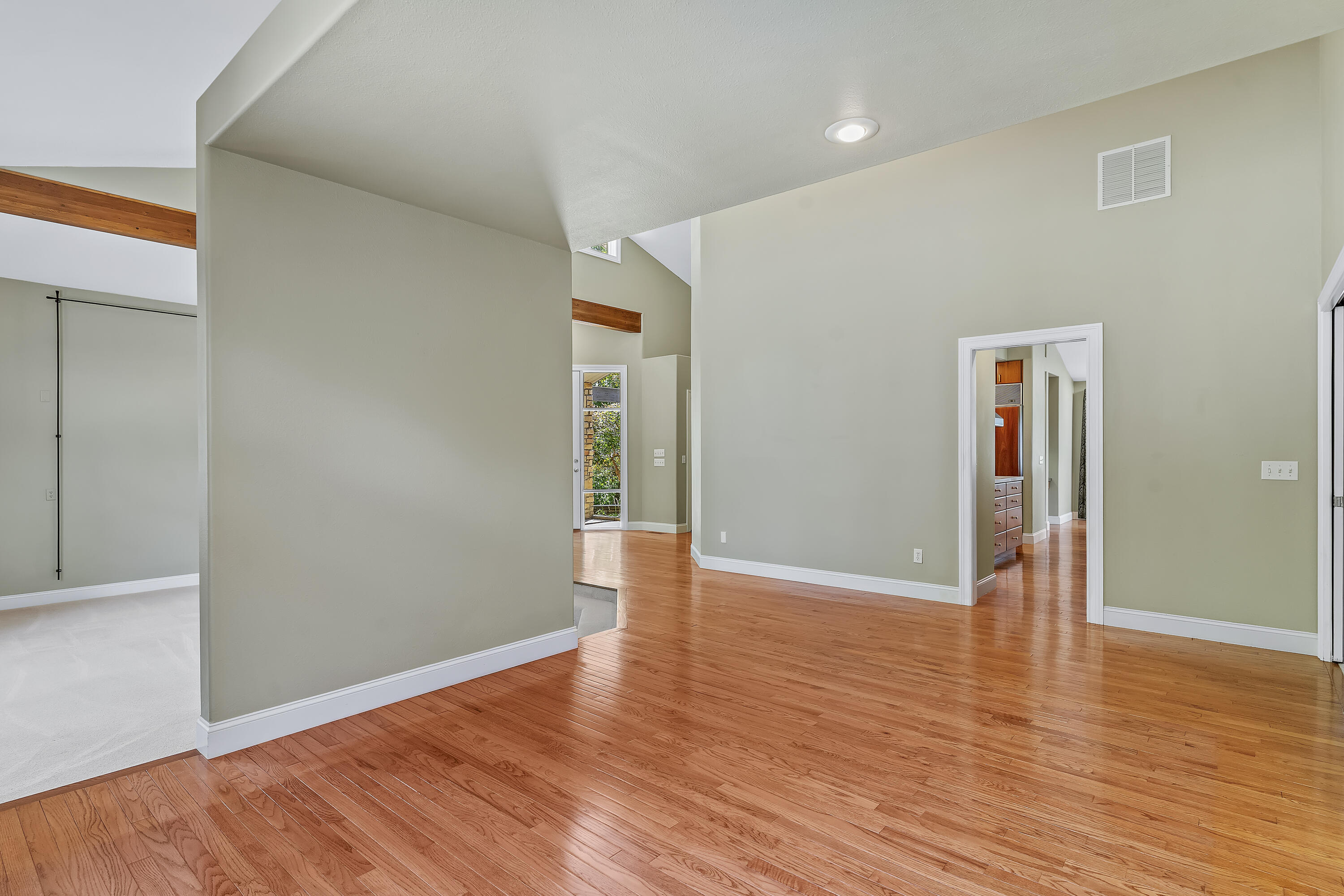 Photo 10 - Farm for sale – 740  Russel Ridge Road  Nixa, MO