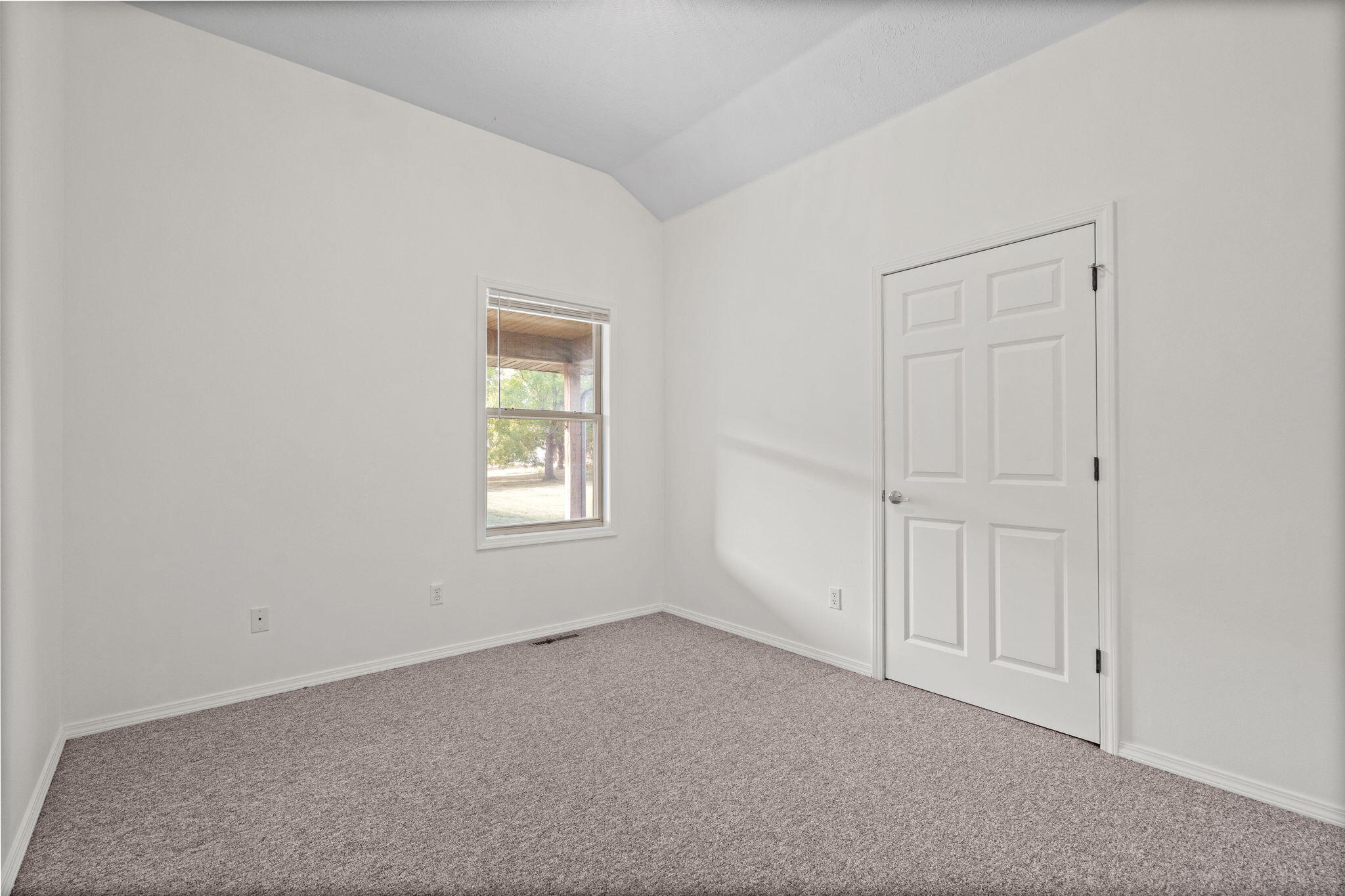 Photo 23 - Residential Lease for sale – 3915 N 15th Street  Ozark, MO