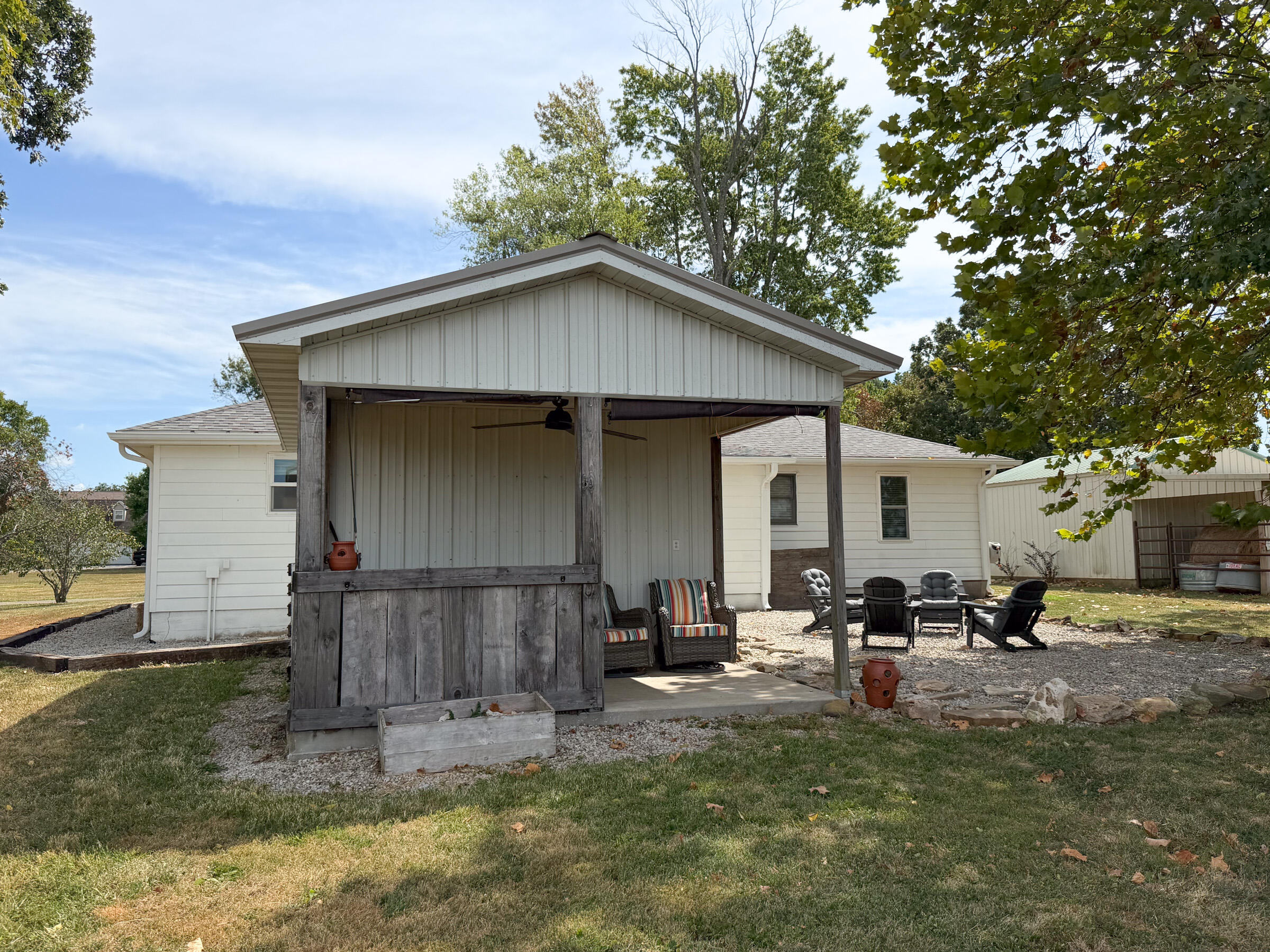 Photo 44 - Farm for sale – 1869  Wall Road  Mountain Grove, MO