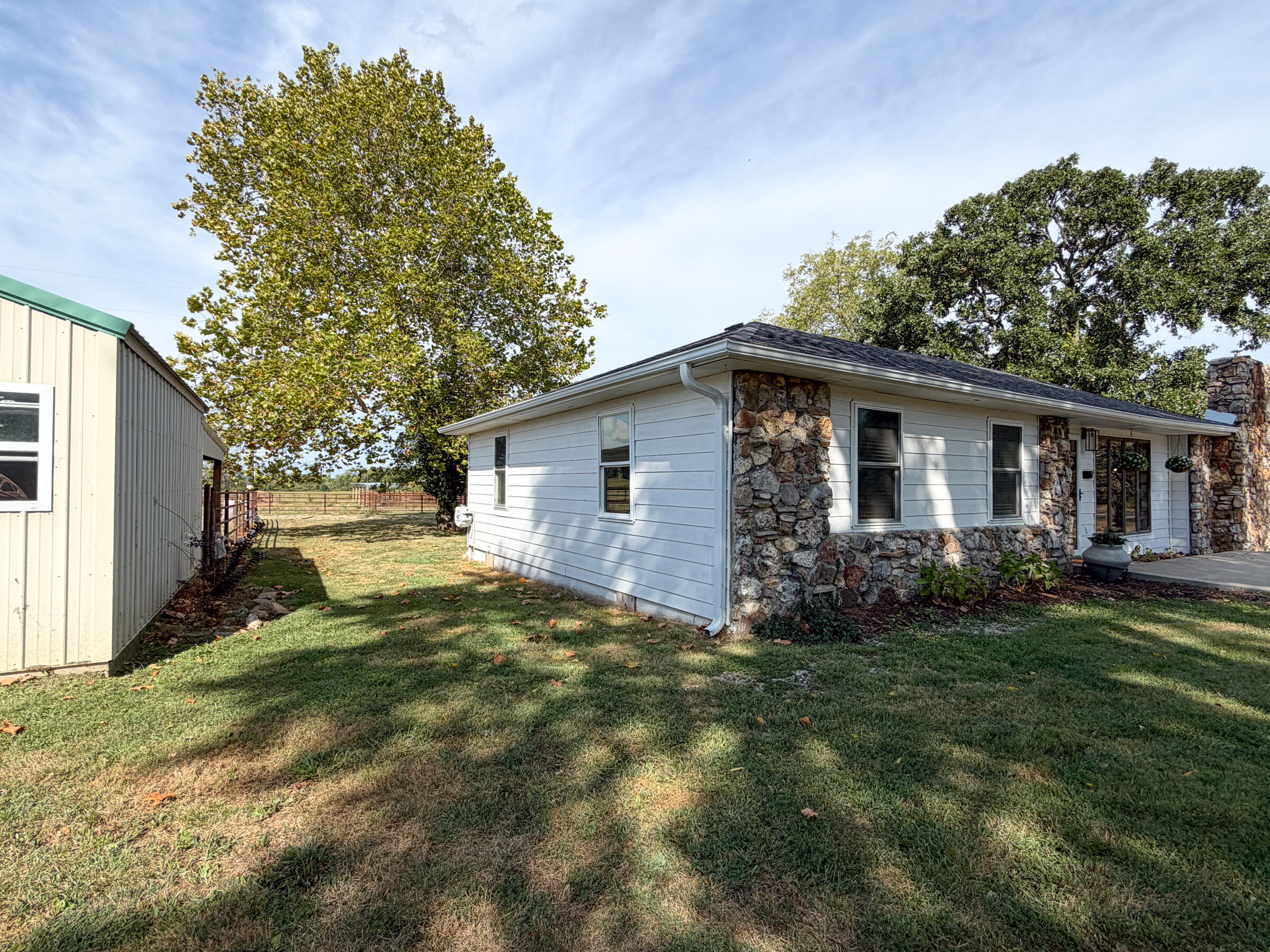 Photo 41 - Farm for sale – 1869  Wall Road  Mountain Grove, MO
