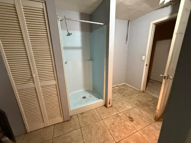 Photo 14 - Residential for sale – 1930 W Elm Drive  Joplin, MO
