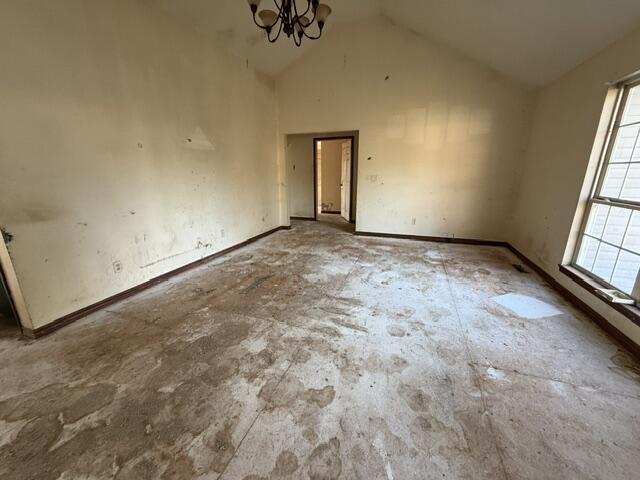 Photo 2 - Residential for sale – 1930 W Elm Drive  Joplin, MO