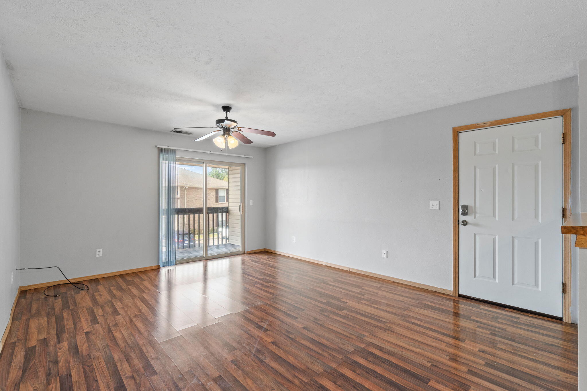 Photo 7 - Residential Lease for sale – 815 W Warren Avenue  Ozark, MO
