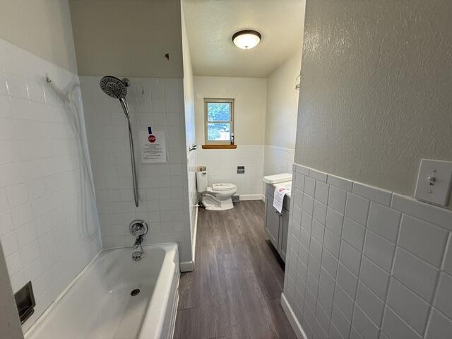 Photo 6 - Residential for sale – 322  Crestwood Drive  Webb City, MO
